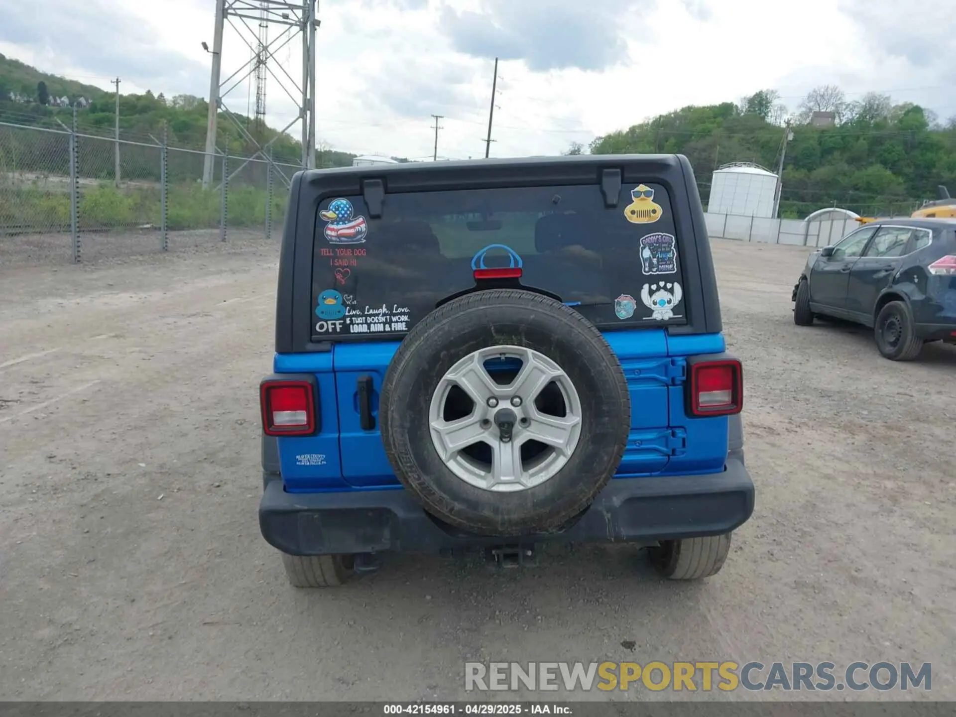 17 fotografías del automóvil dañado 1C4HJXDG5PW530309 JEEP WRANGLER 2023