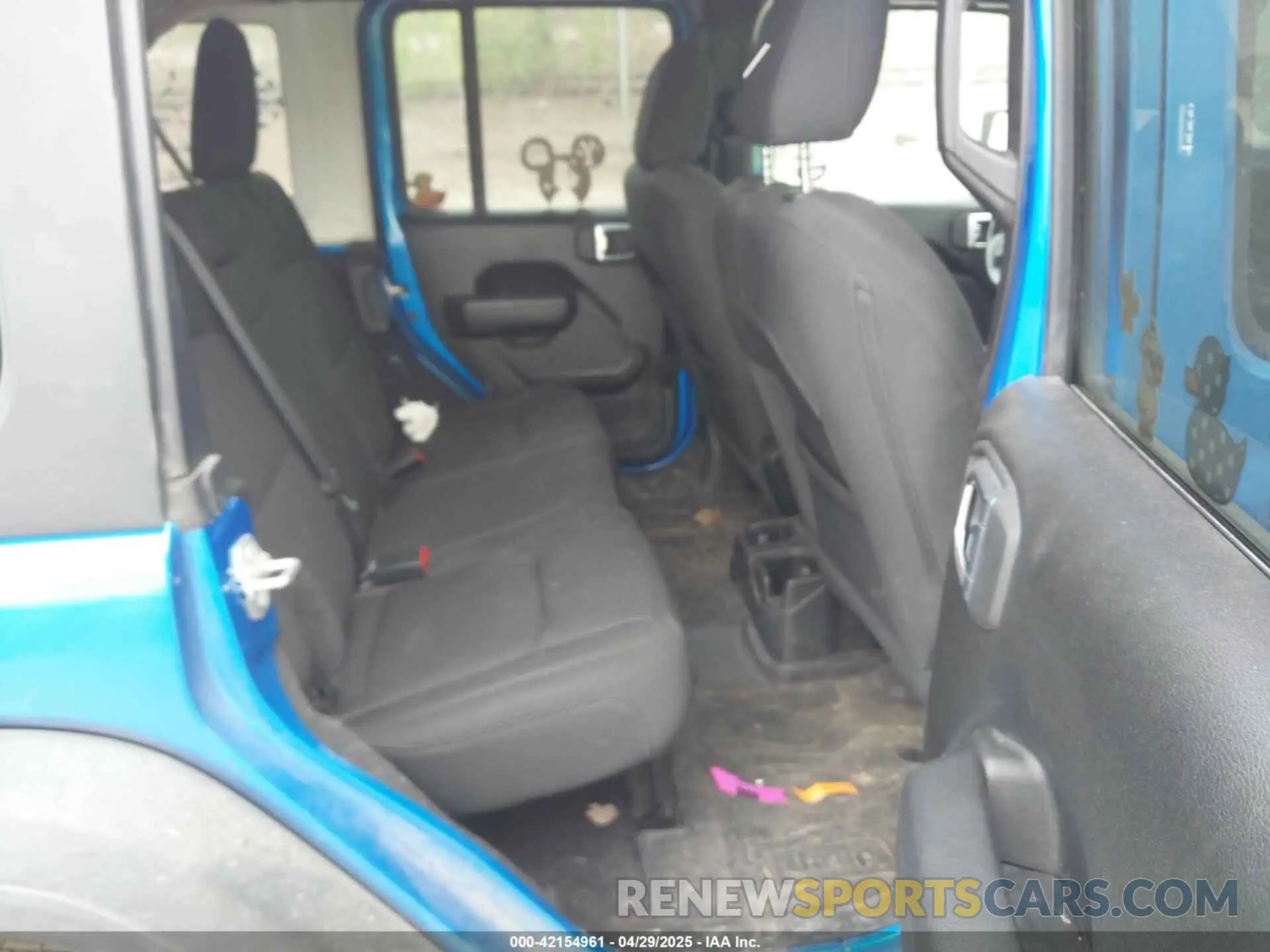 8 fotografías del automóvil dañado 1C4HJXDG5PW530309 JEEP WRANGLER 2023