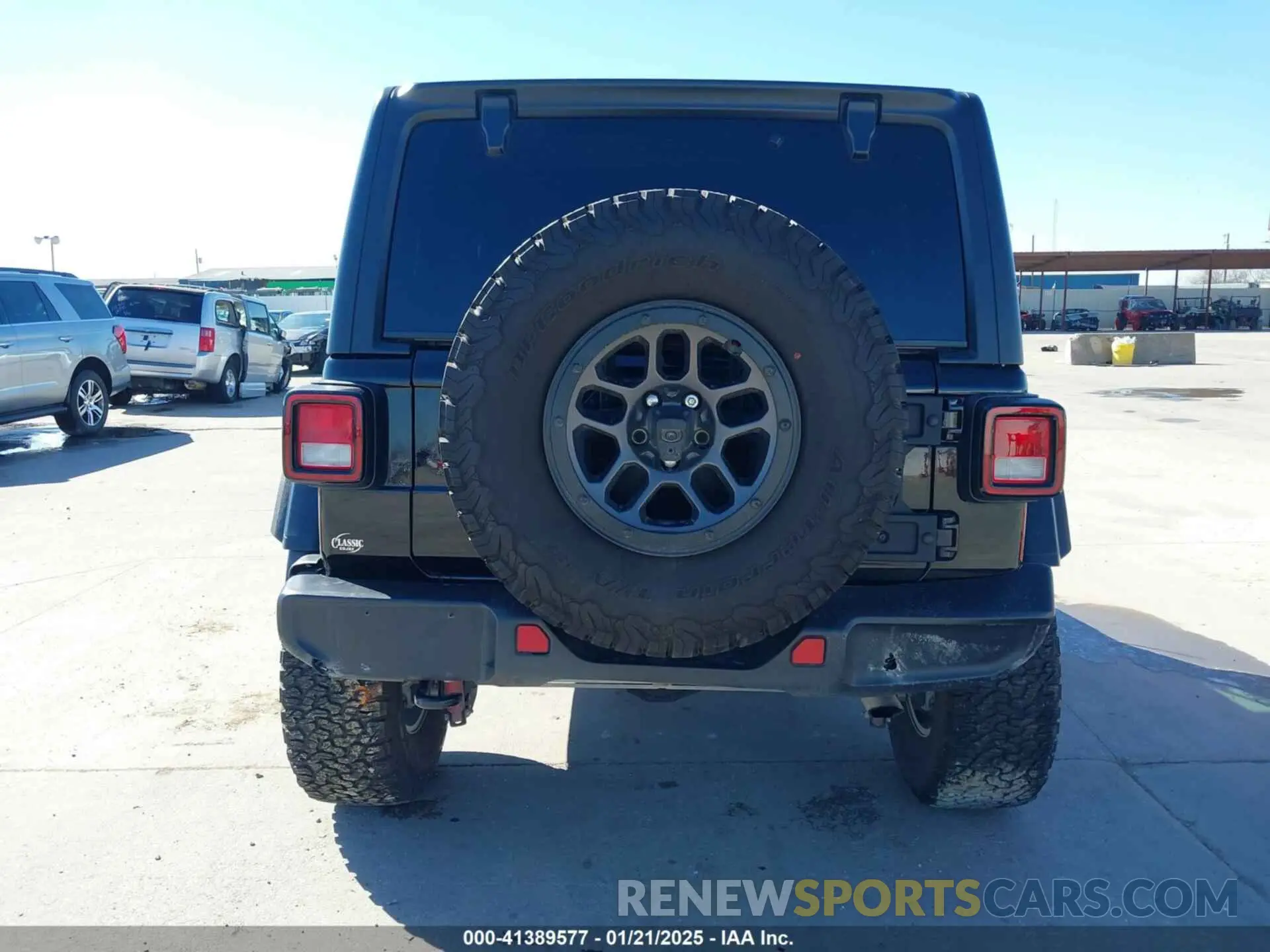 17 fotografías del automóvil dañado 1C4HJXDG5PW530892 JEEP WRANGLER 2023