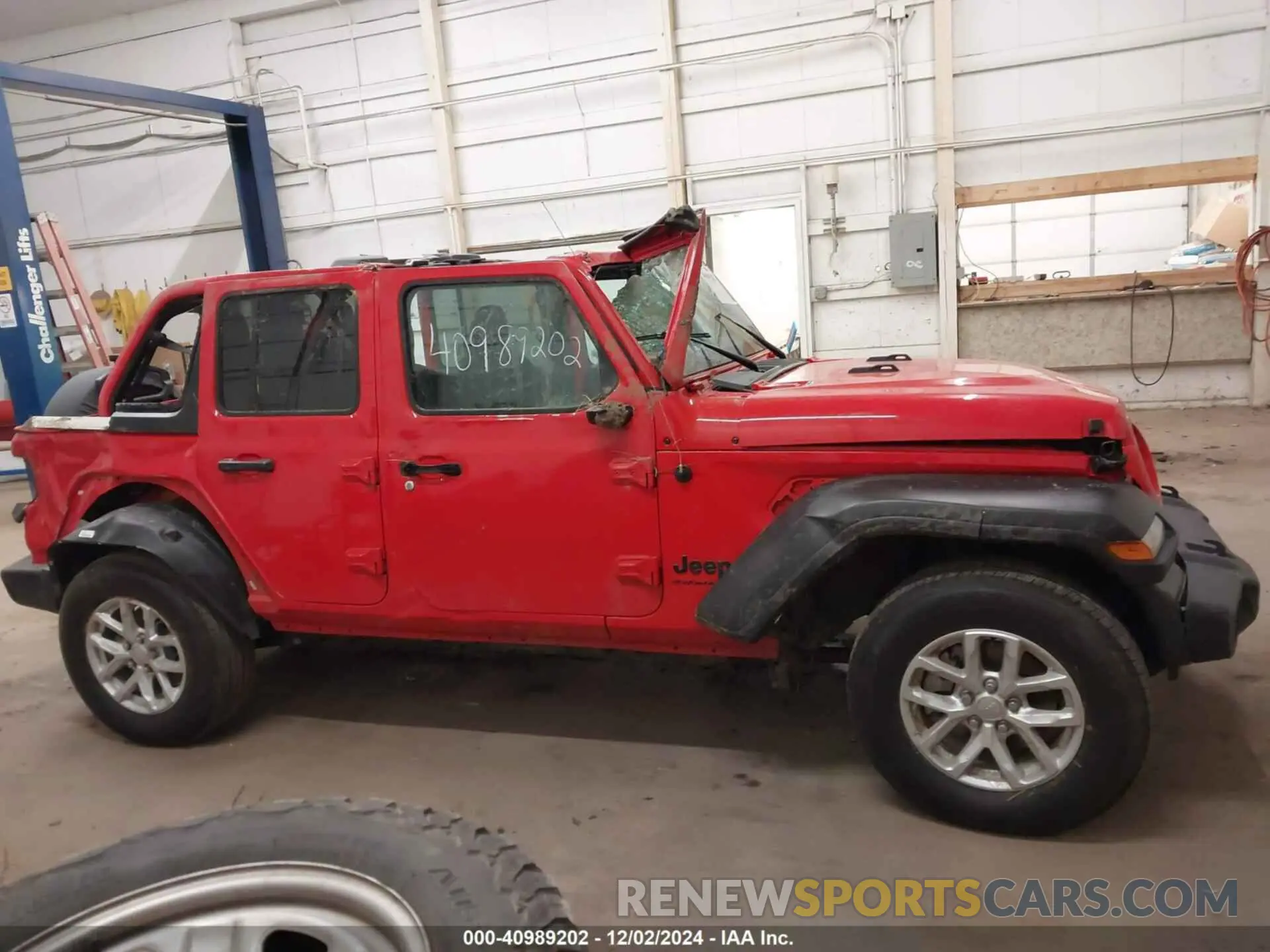 13 fotografías del automóvil dañado 1C4HJXDN1PW630003 JEEP WRANGLER 2023