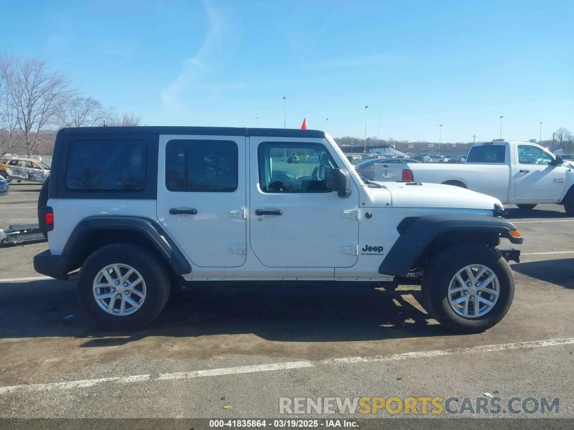 13 fotografías del automóvil dañado 1C4HJXDN4PW702277 JEEP WRANGLER 2023