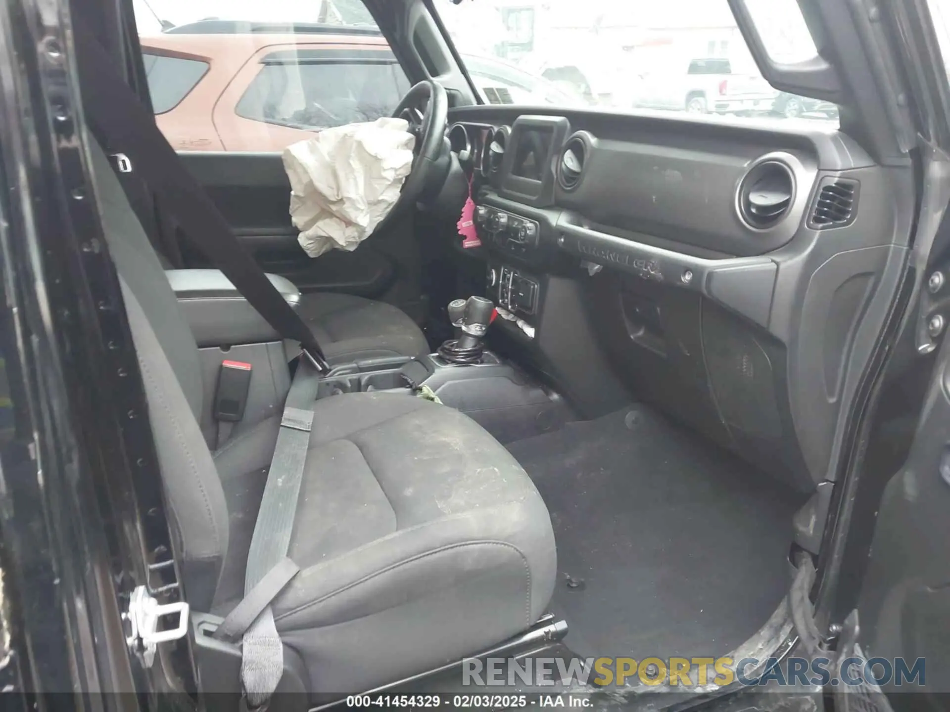 5 fotografías del automóvil dañado 1C4HJXDN8PW600903 JEEP WRANGLER 2023