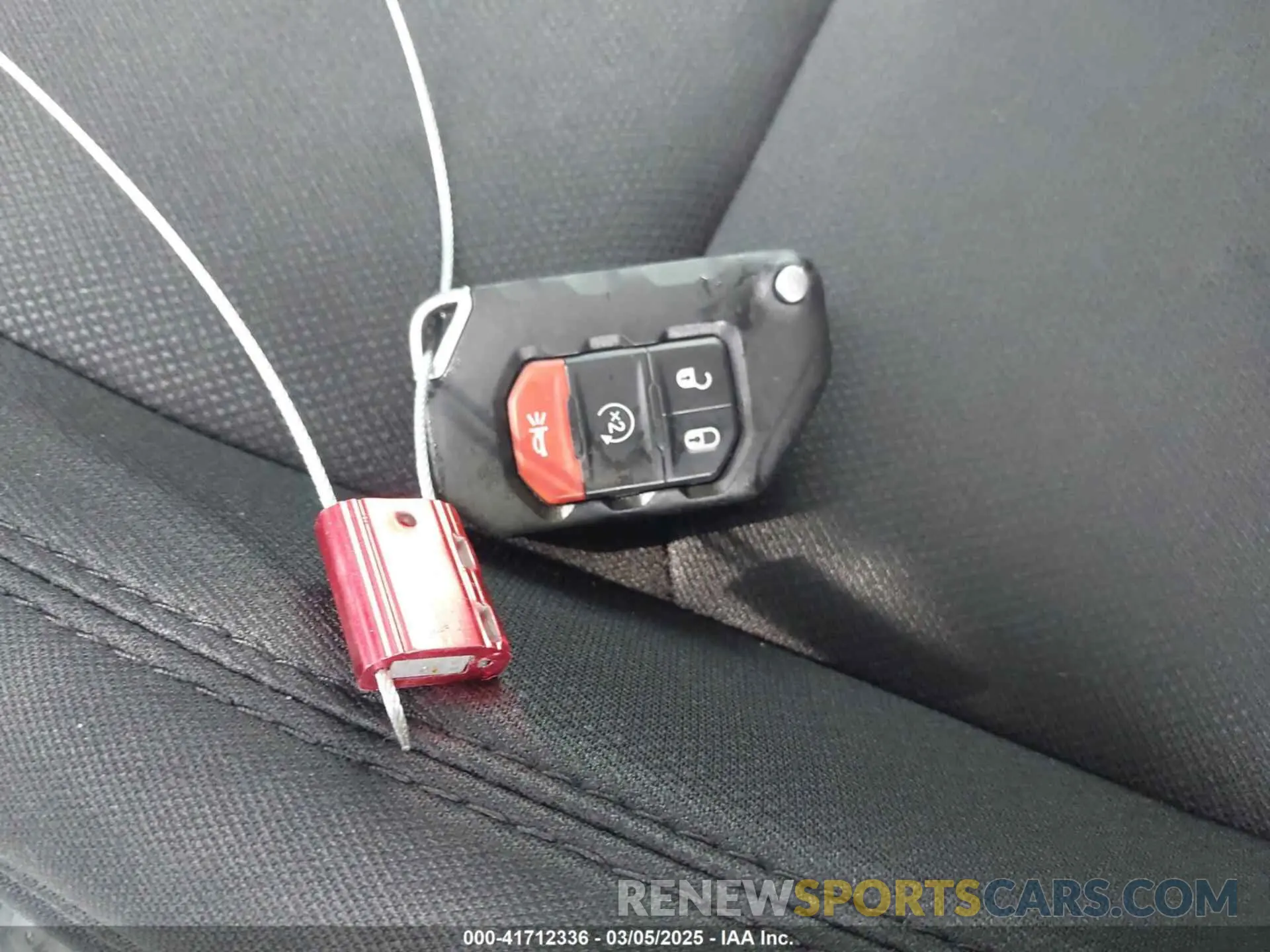 11 fotografías del automóvil dañado 1C4HJXDN9PW540842 JEEP WRANGLER 2023