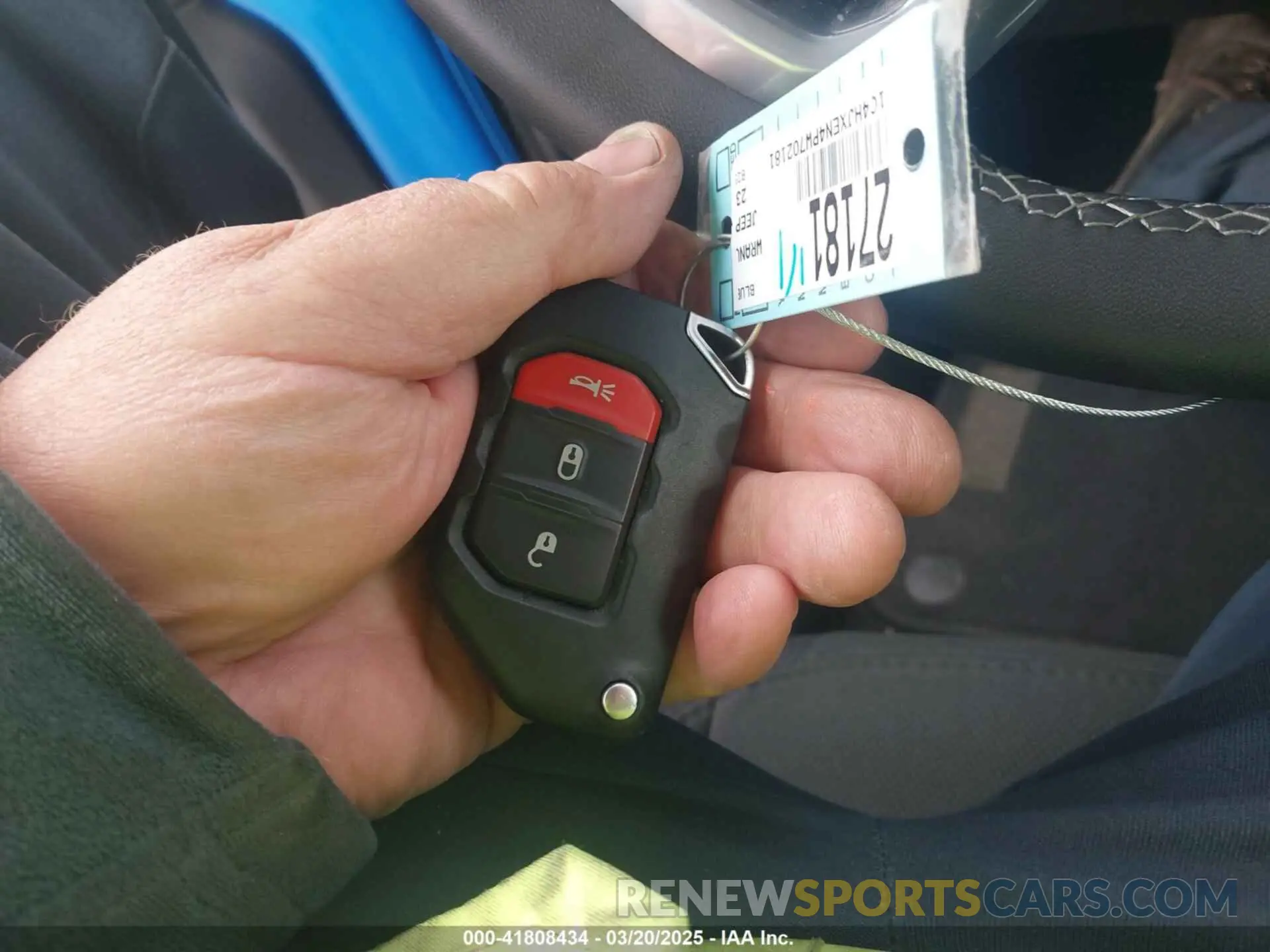 11 fotografías del automóvil dañado 1C4HJXEN4PW702181 JEEP WRANGLER 2023