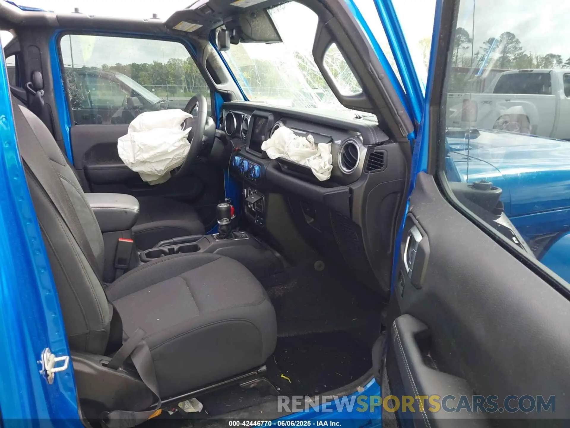 5 fotografías del automóvil dañado 1C4HJXEN6PW686565 JEEP WRANGLER 2023
