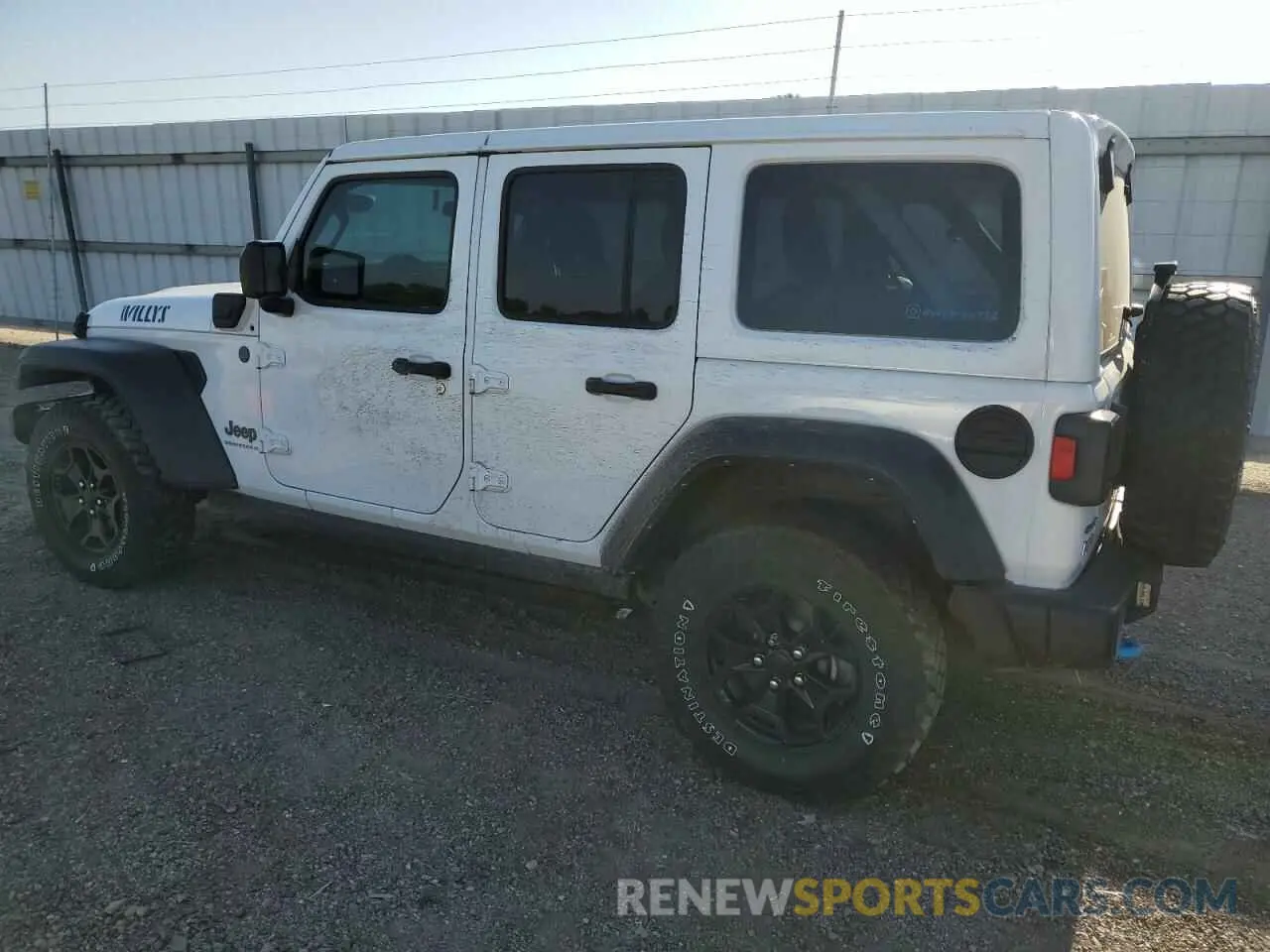 2 fotografías del automóvil dañado 1C4JJXN63PW591827 JEEP WRANGLER 2023