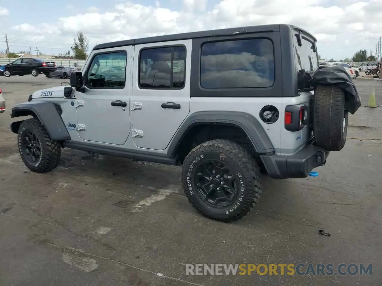 2 fotografías del automóvil dañado 1C4JJXN64PW630179 JEEP WRANGLER 2023