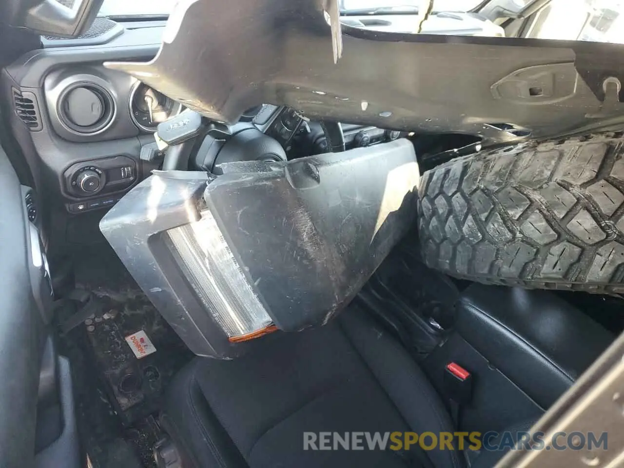 8 fotografías del automóvil dañado 1C4JJXN6XPW599309 JEEP WRANGLER 2023