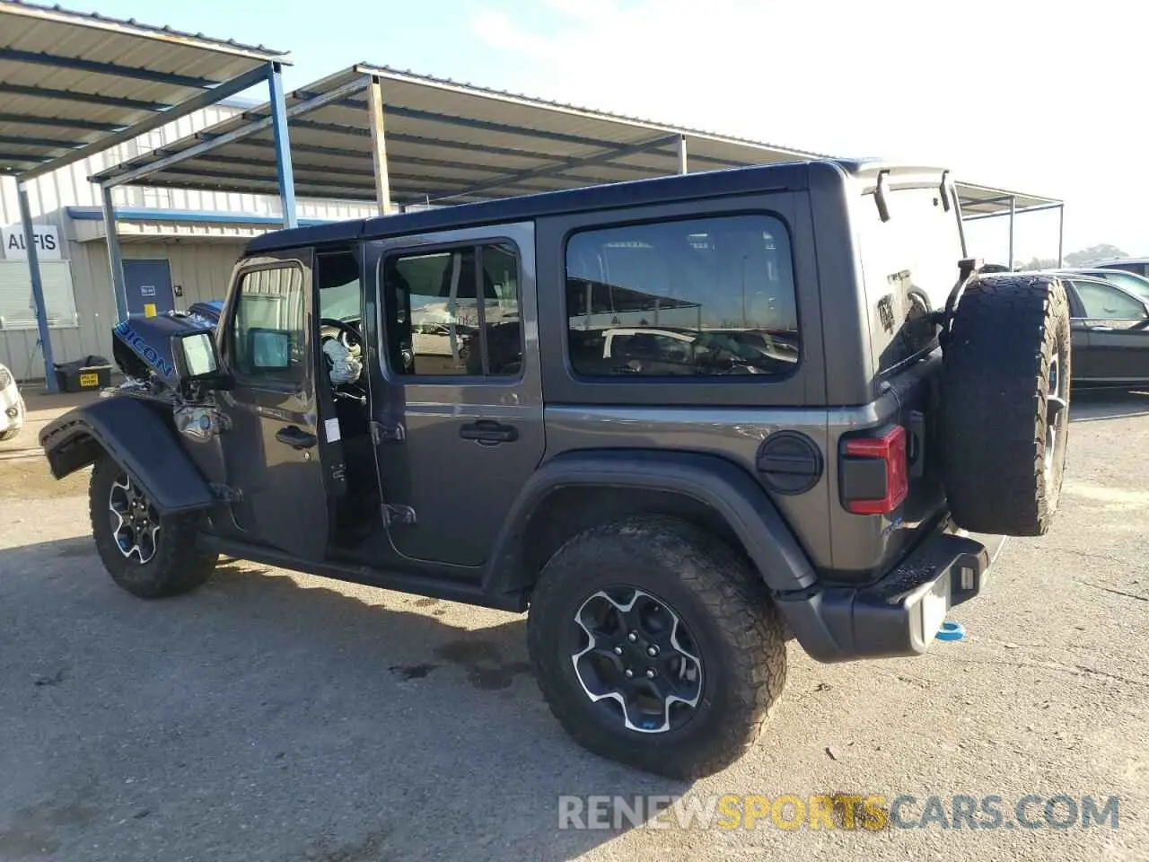 2 fotografías del automóvil dañado 1C4JJXR66PW696548 JEEP WRANGLER 2023
