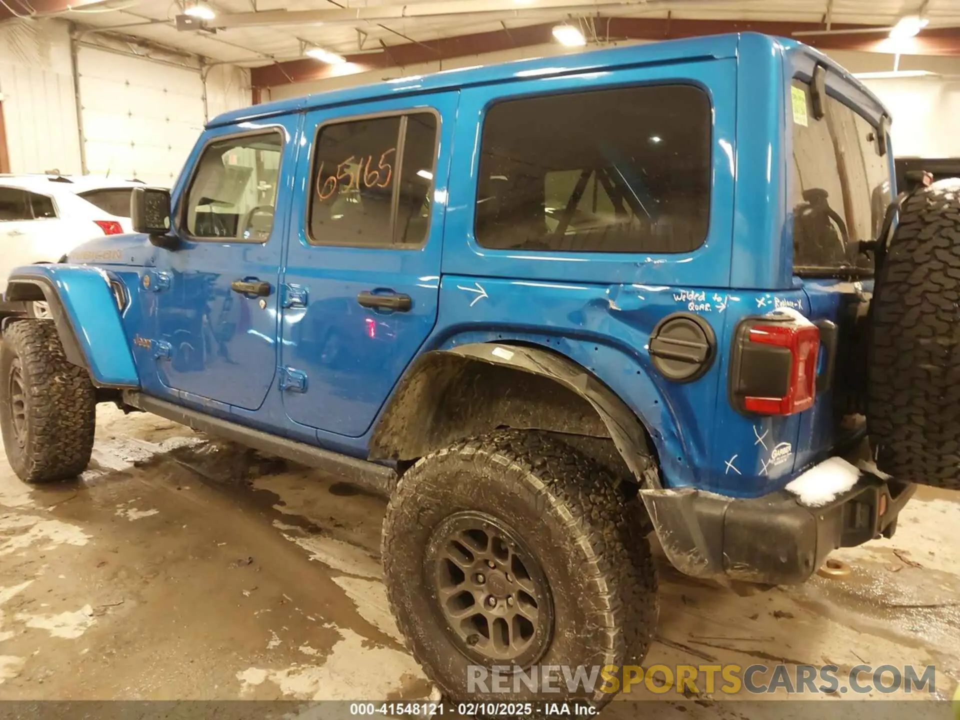 3 fotografías del automóvil dañado 1C4JJXSJ1PW566059 JEEP WRANGLER 2023