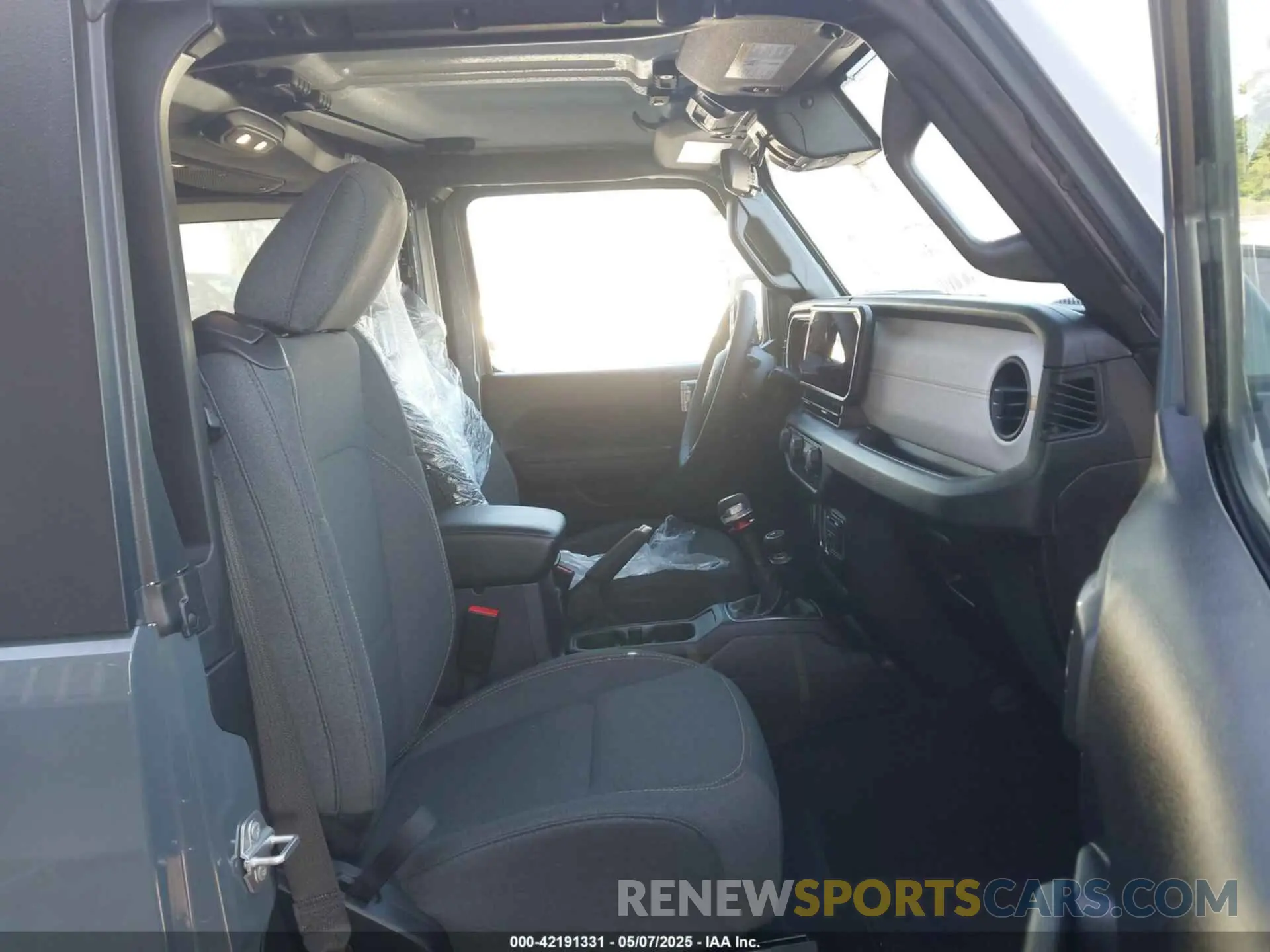 5 fotografías del automóvil dañado 1C4PJXAG3RW222946 JEEP WRANGLER 2024