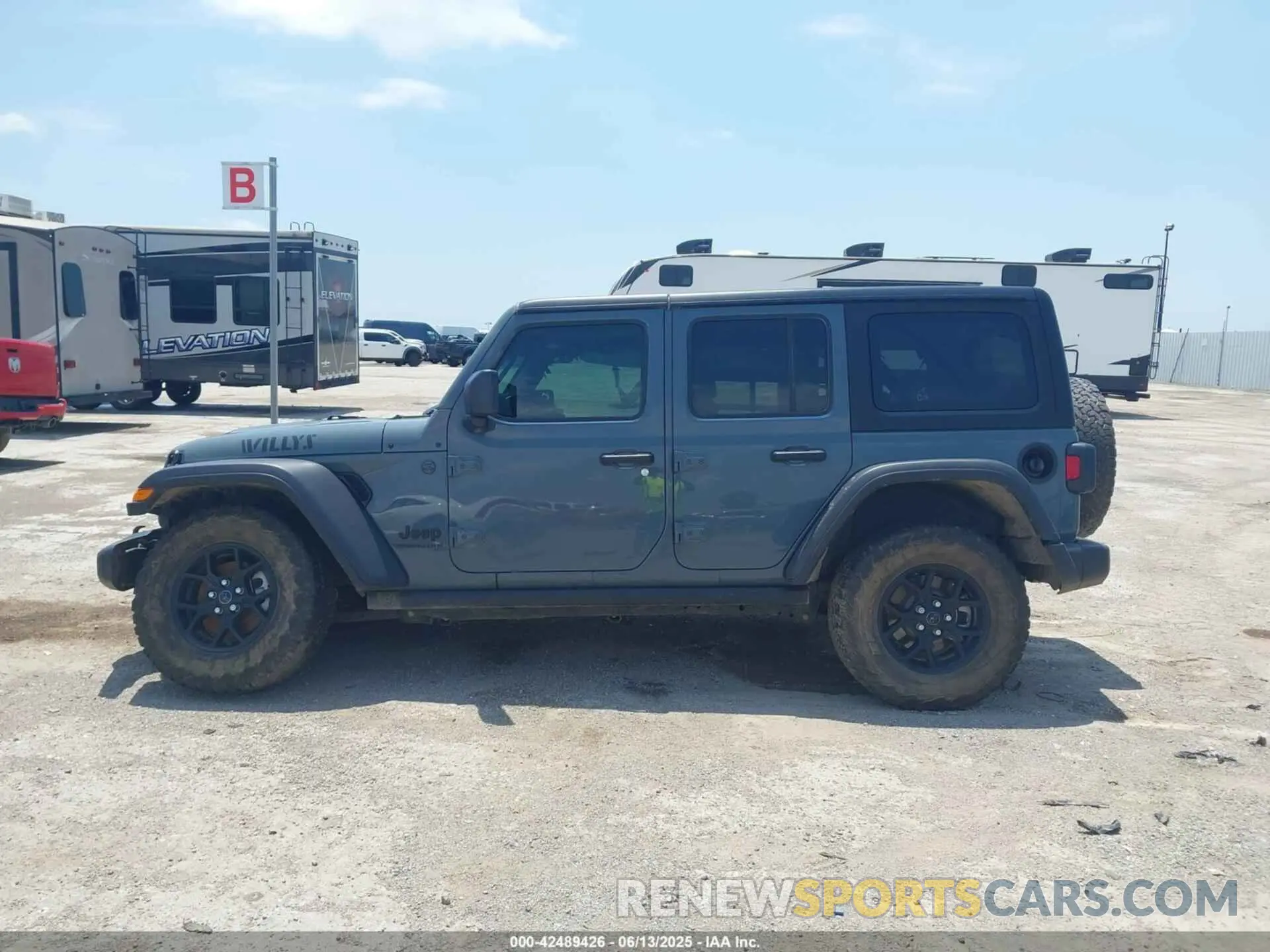 13 fotografías del automóvil dañado 1C4PJXDG0RW238162 JEEP WRANGLER 2024