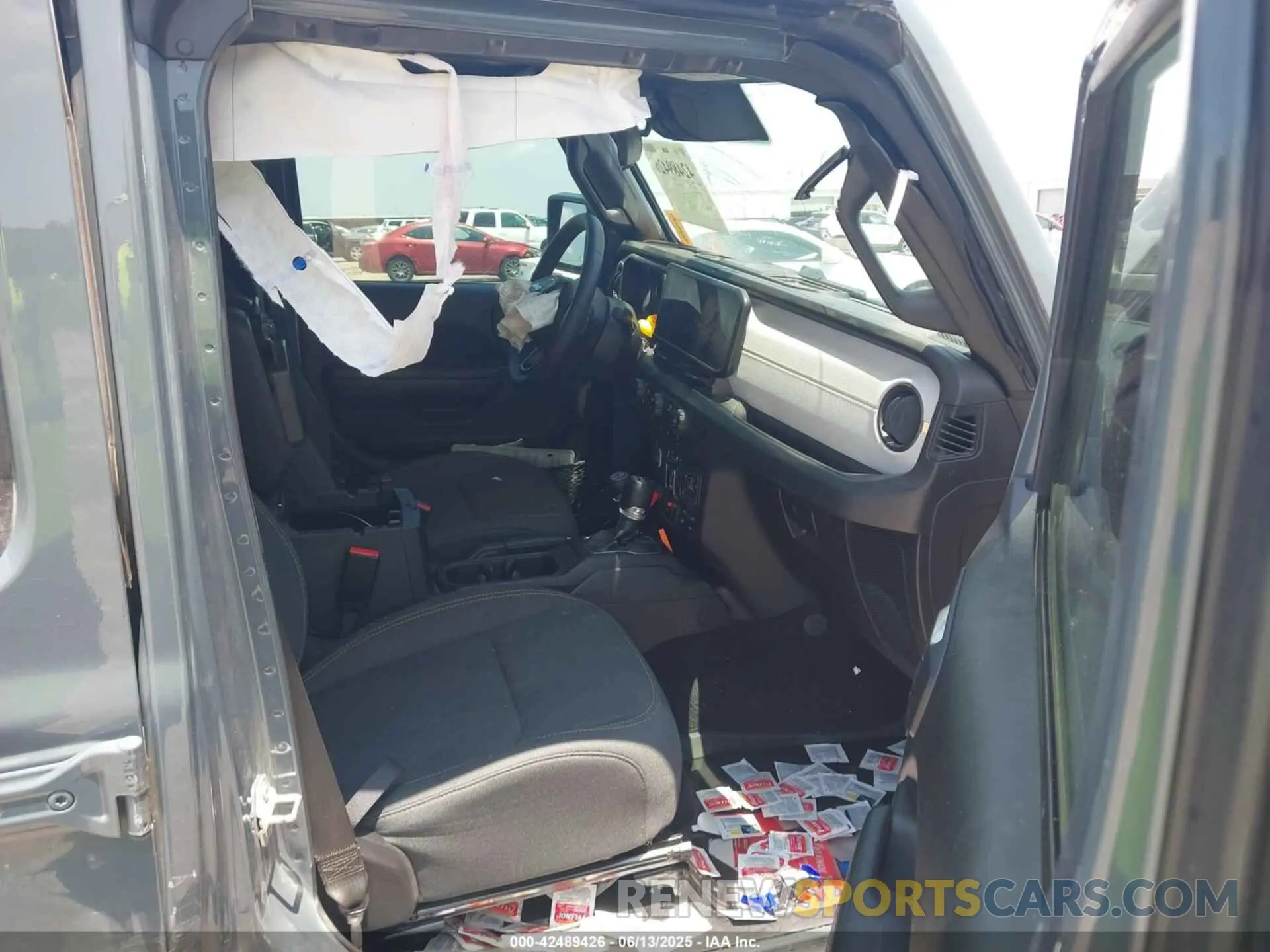 5 fotografías del automóvil dañado 1C4PJXDG0RW238162 JEEP WRANGLER 2024