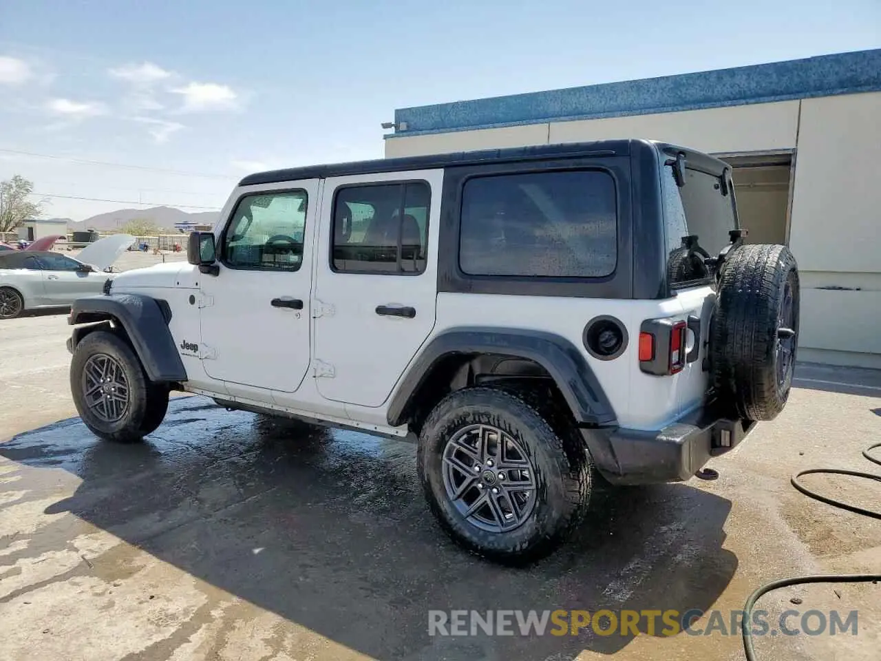 2 fotografías del automóvil dañado 1C4PJXDN0RW300836 JEEP WRANGLER 2024