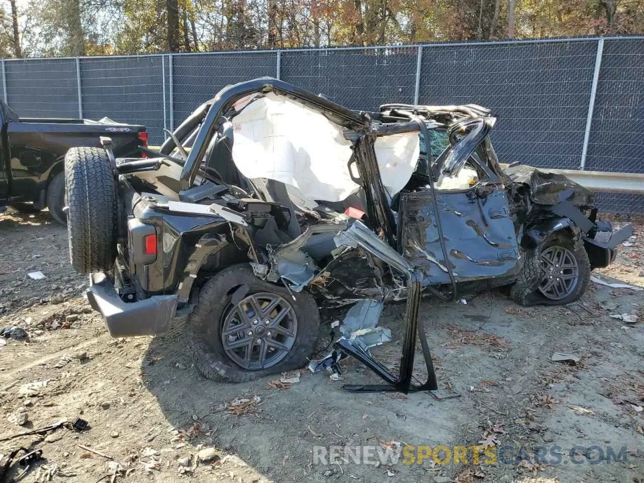 3 fotografías del automóvil dañado 1C4PJXDN6RW108966 JEEP WRANGLER 2024