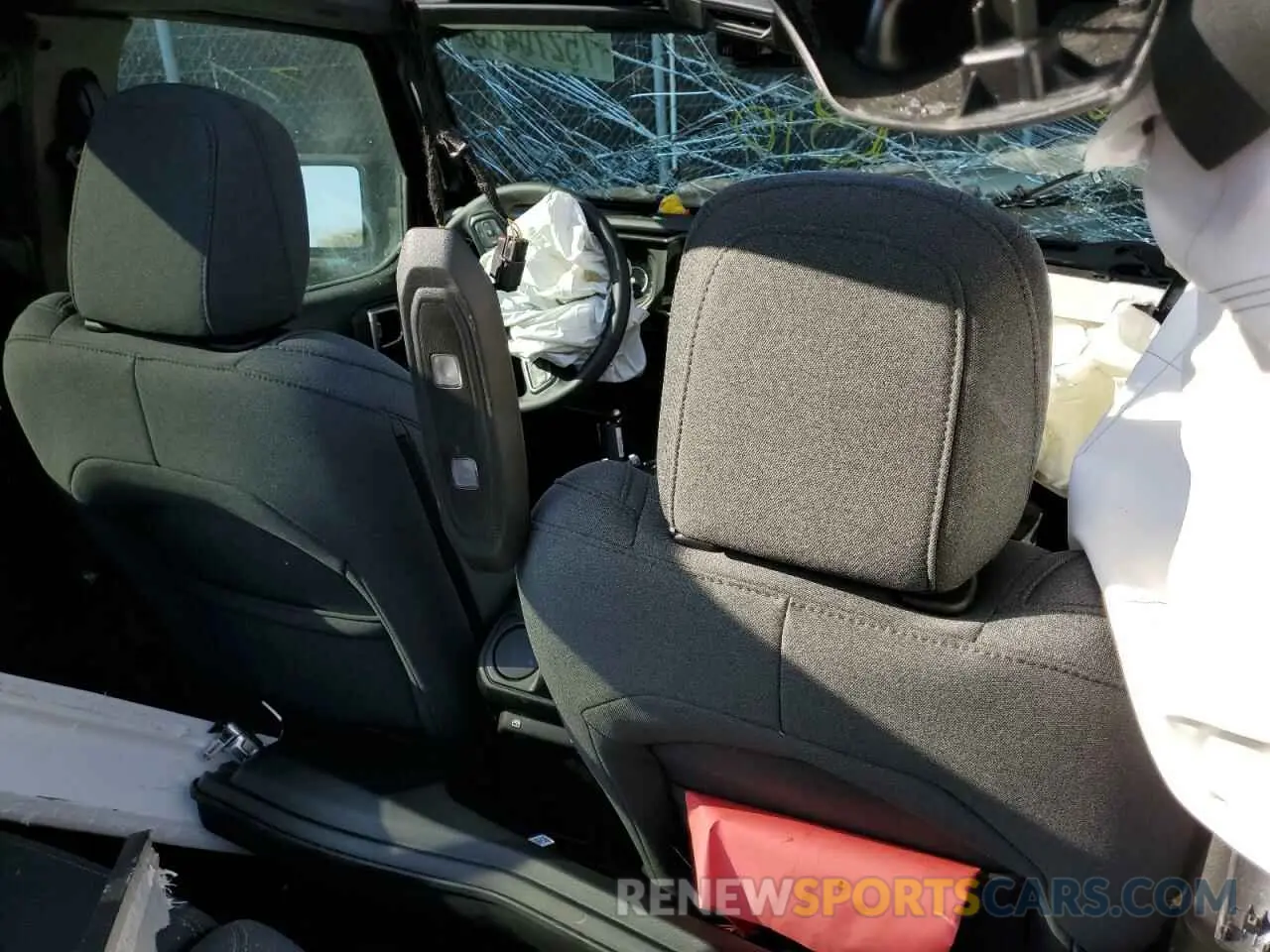 8 fotografías del automóvil dañado 1C4PJXDN6RW108966 JEEP WRANGLER 2024