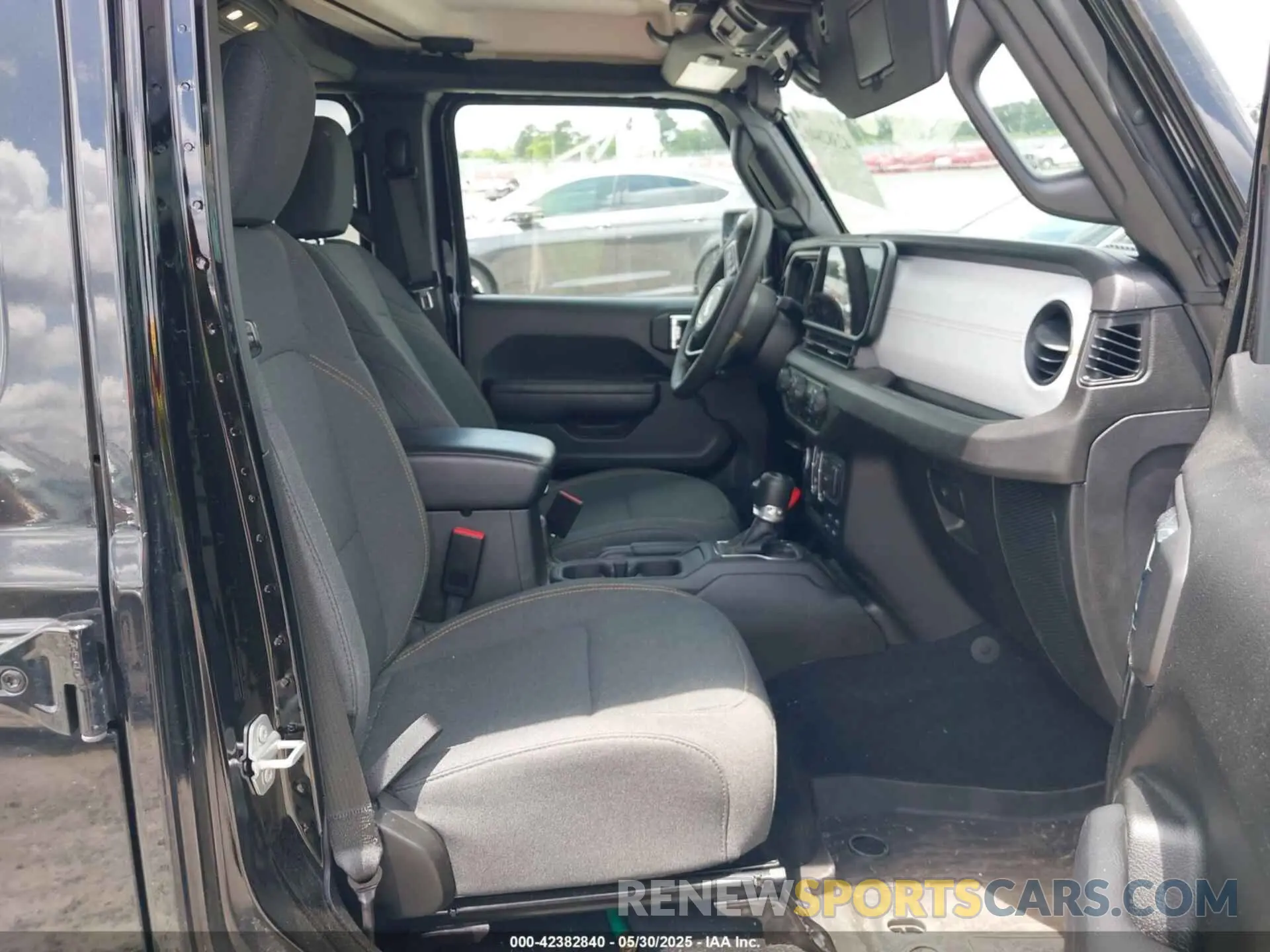 5 fotografías del automóvil dañado 1C4PJXDN6RW123452 JEEP WRANGLER 2024