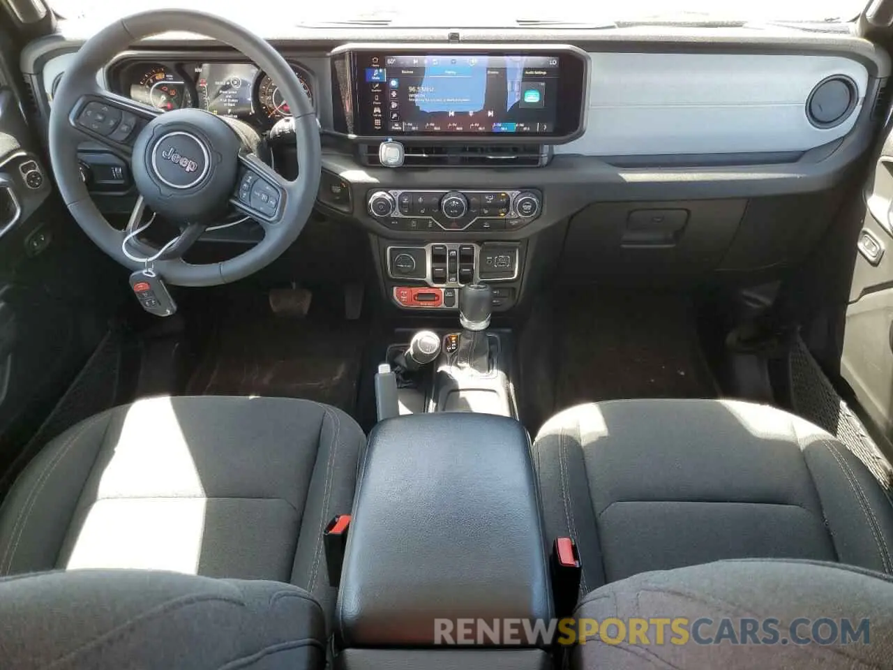 8 fotografías del automóvil dañado 1C4PJXDNXRW108081 JEEP WRANGLER 2024
