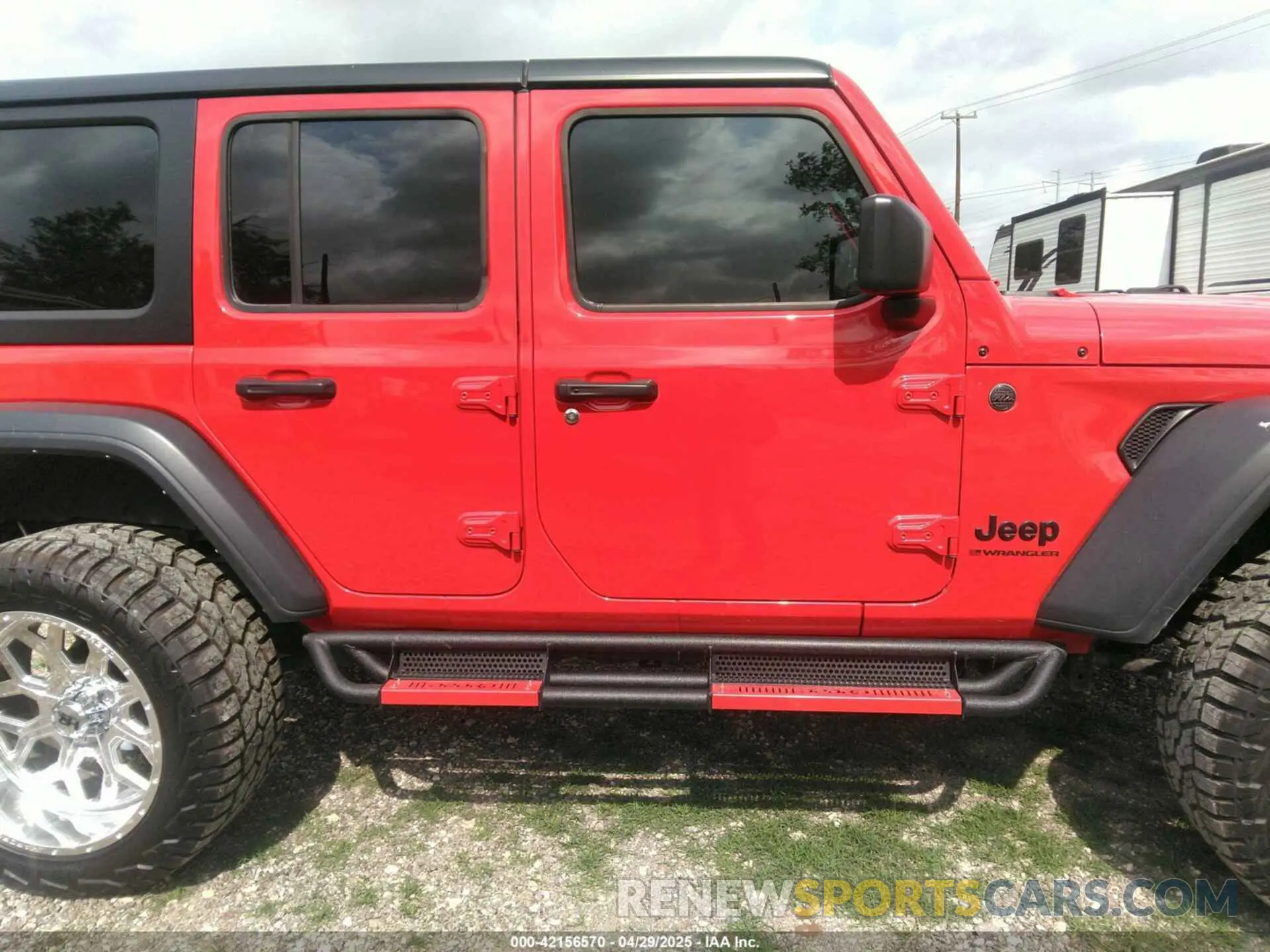 13 fotografías del automóvil dañado 1C4PJXDNXRW110431 JEEP WRANGLER 2024
