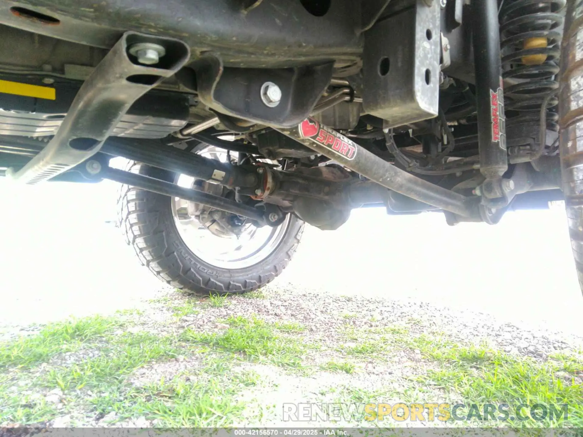 17 fotografías del automóvil dañado 1C4PJXDNXRW110431 JEEP WRANGLER 2024