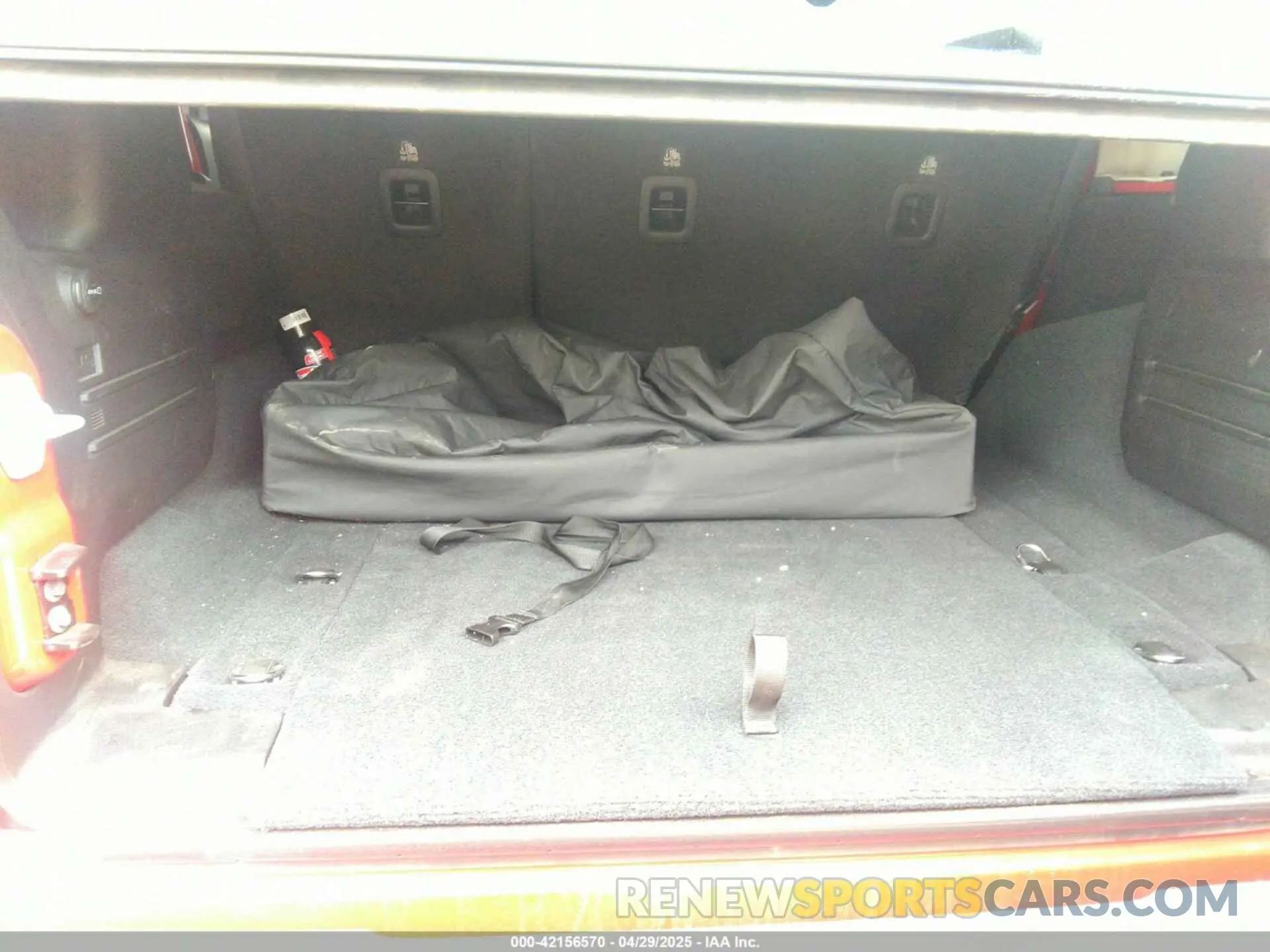 20 fotografías del automóvil dañado 1C4PJXDNXRW110431 JEEP WRANGLER 2024
