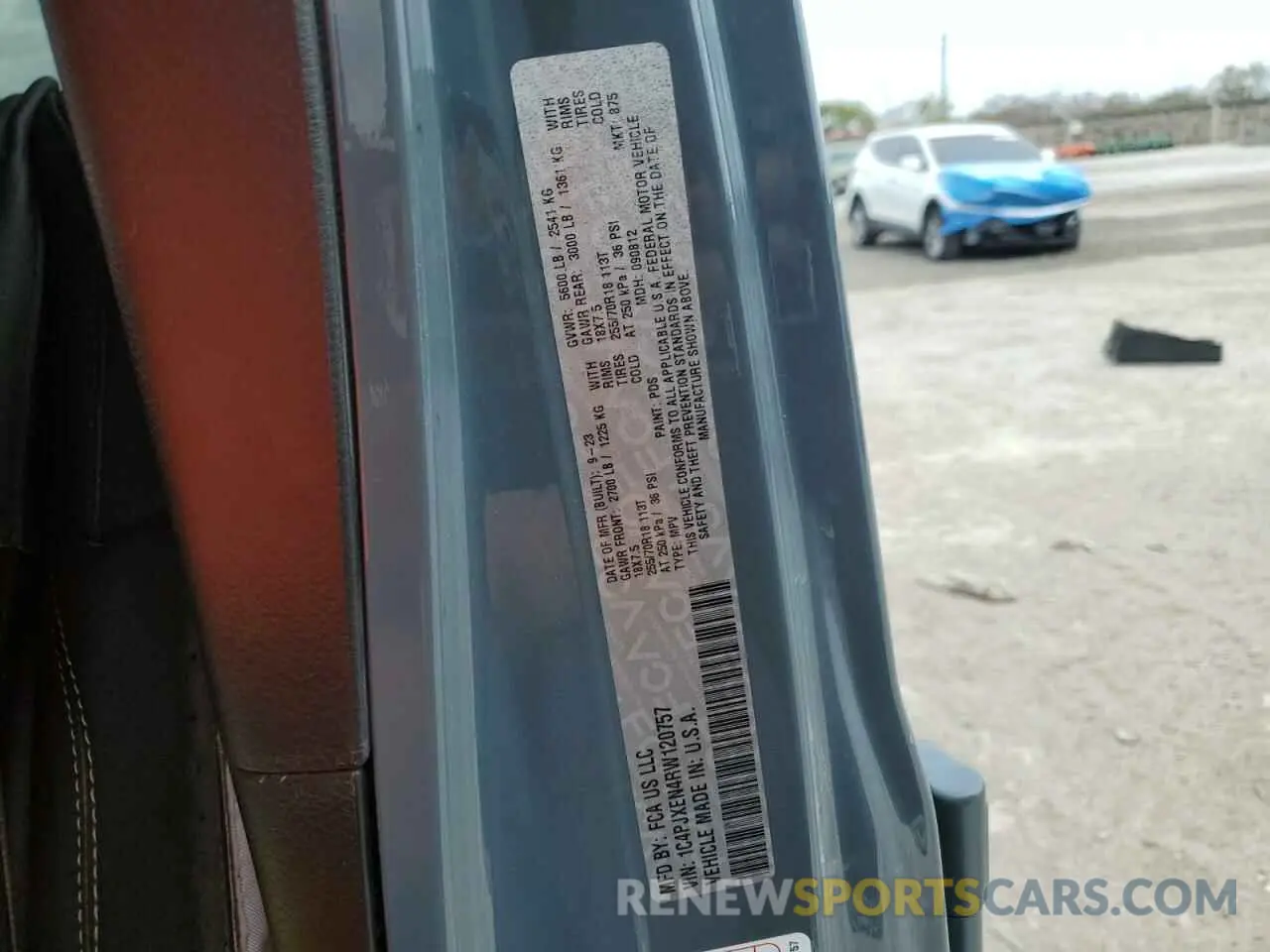 12 fotografías del automóvil dañado 1C4PJXEN4RW120757 JEEP WRANGLER 2024