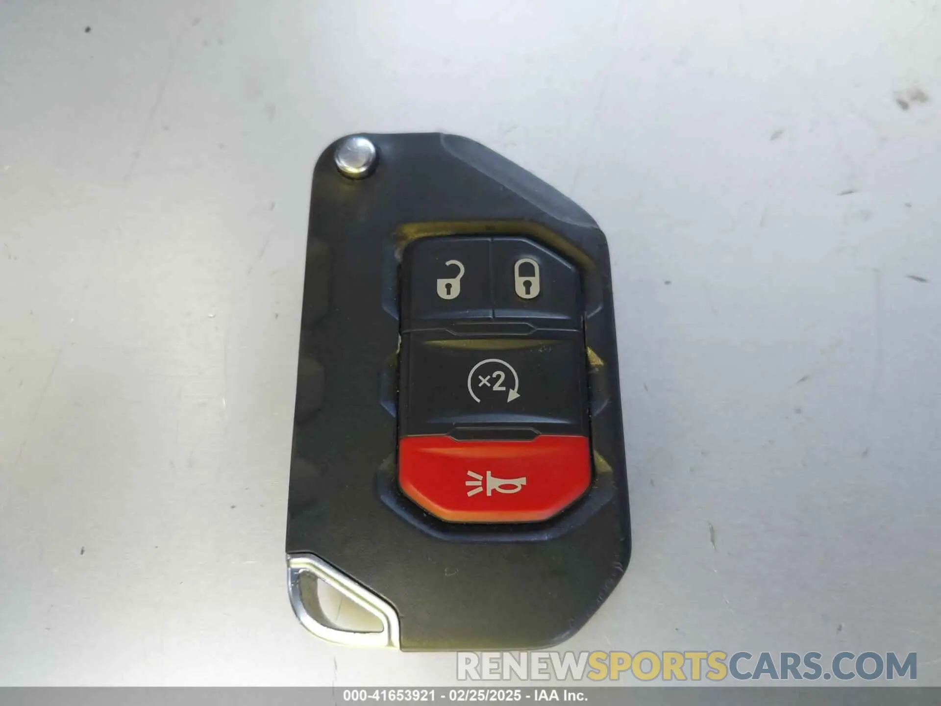11 fotografías del automóvil dañado 1C4PJXEN9RW111214 JEEP WRANGLER 2024