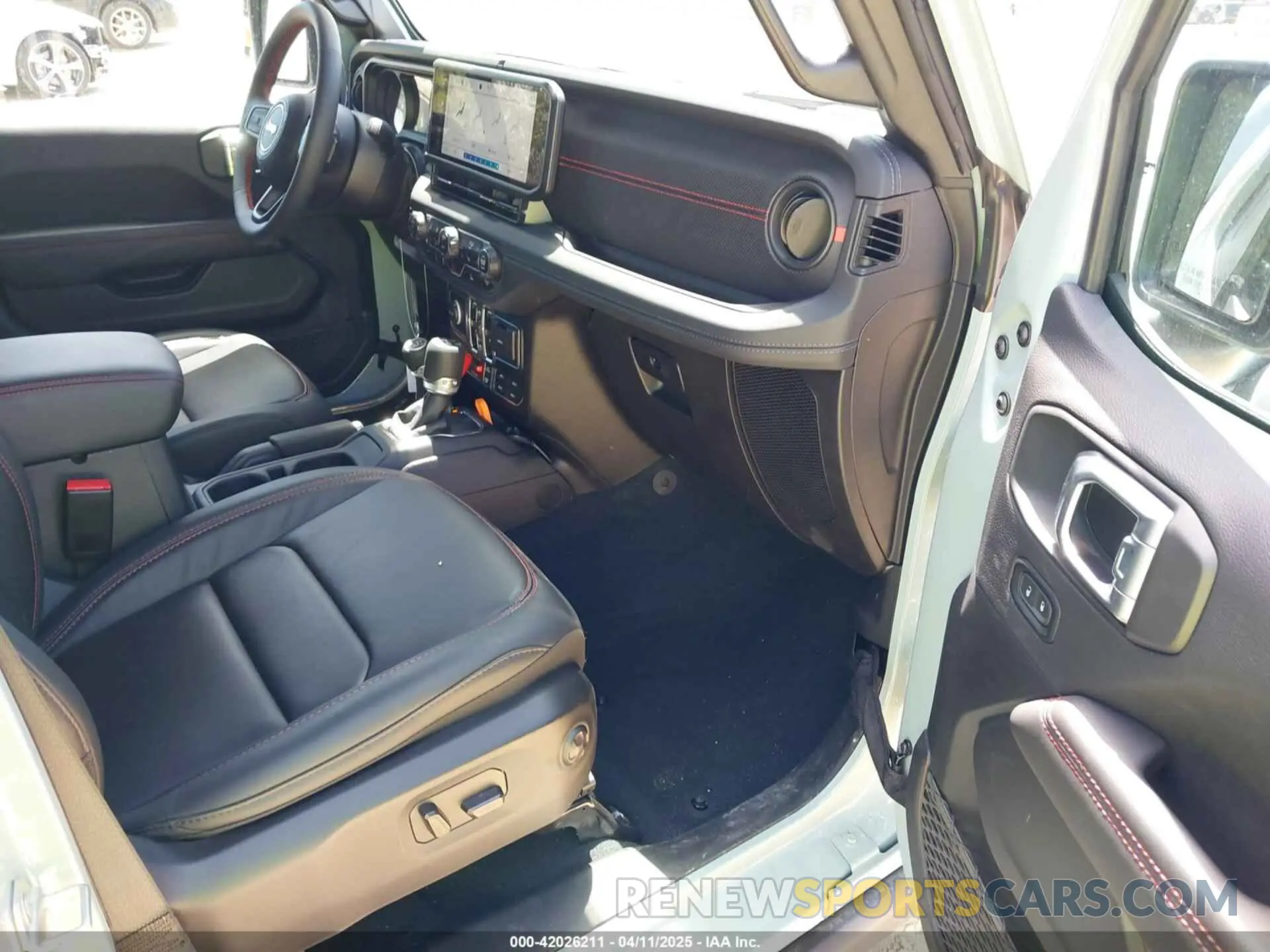 5 fotografías del automóvil dañado 1C4PJXFG3RW295565 JEEP WRANGLER 2024