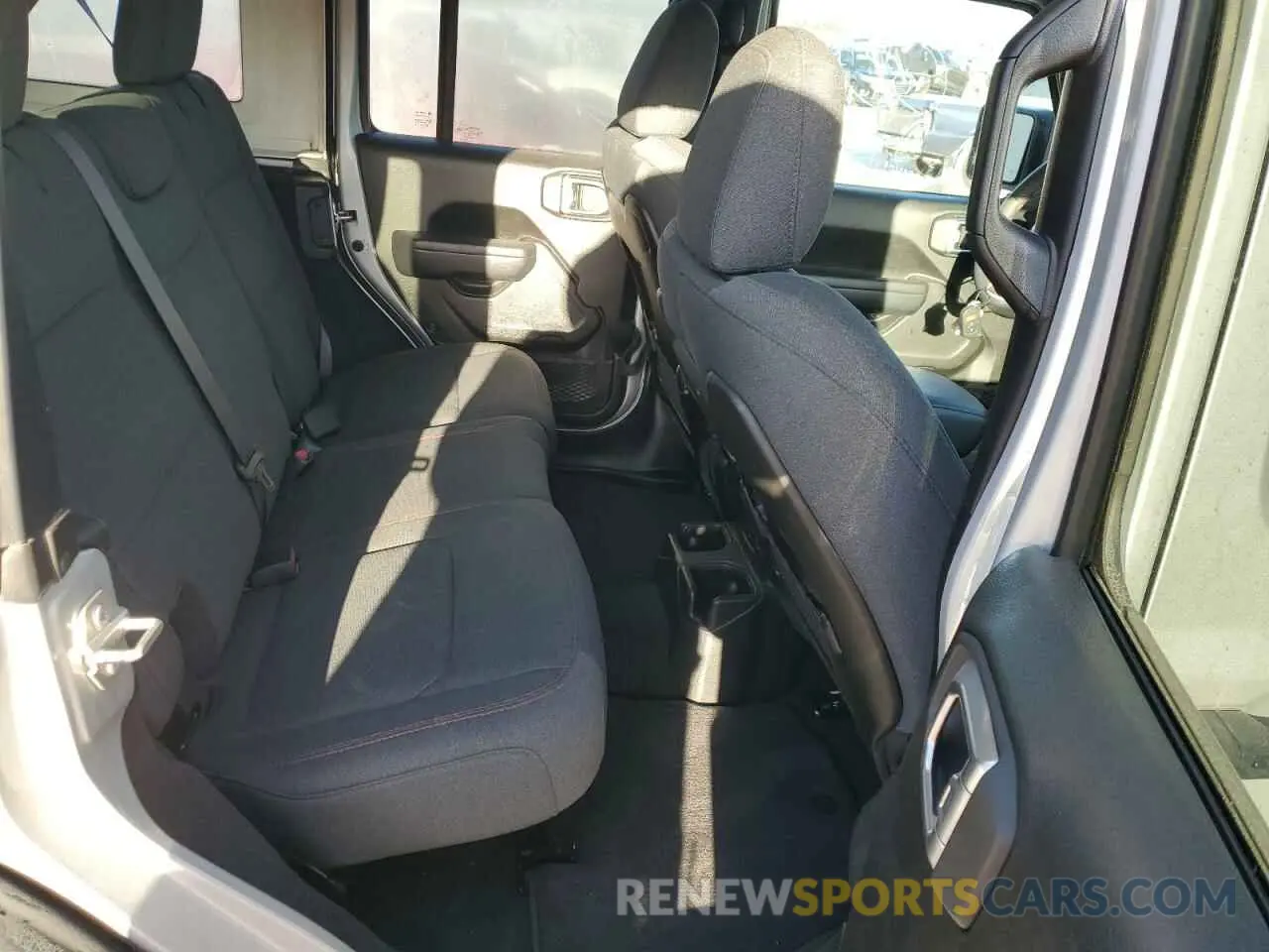 10 fotografías del automóvil dañado 1C4PJXFG6RW310723 JEEP WRANGLER 2024
