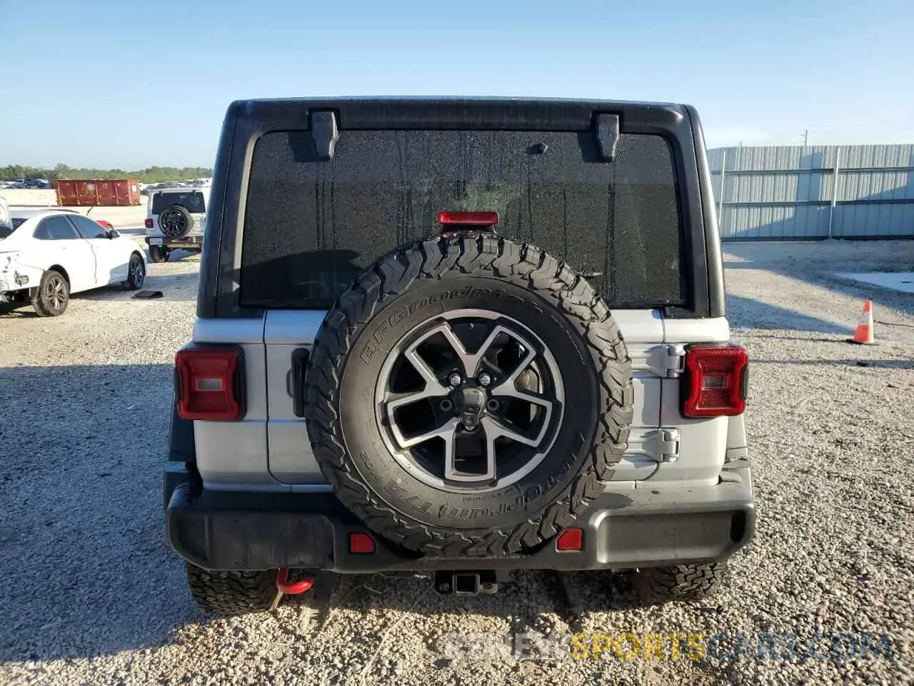 6 fotografías del automóvil dañado 1C4PJXFG6RW310723 JEEP WRANGLER 2024
