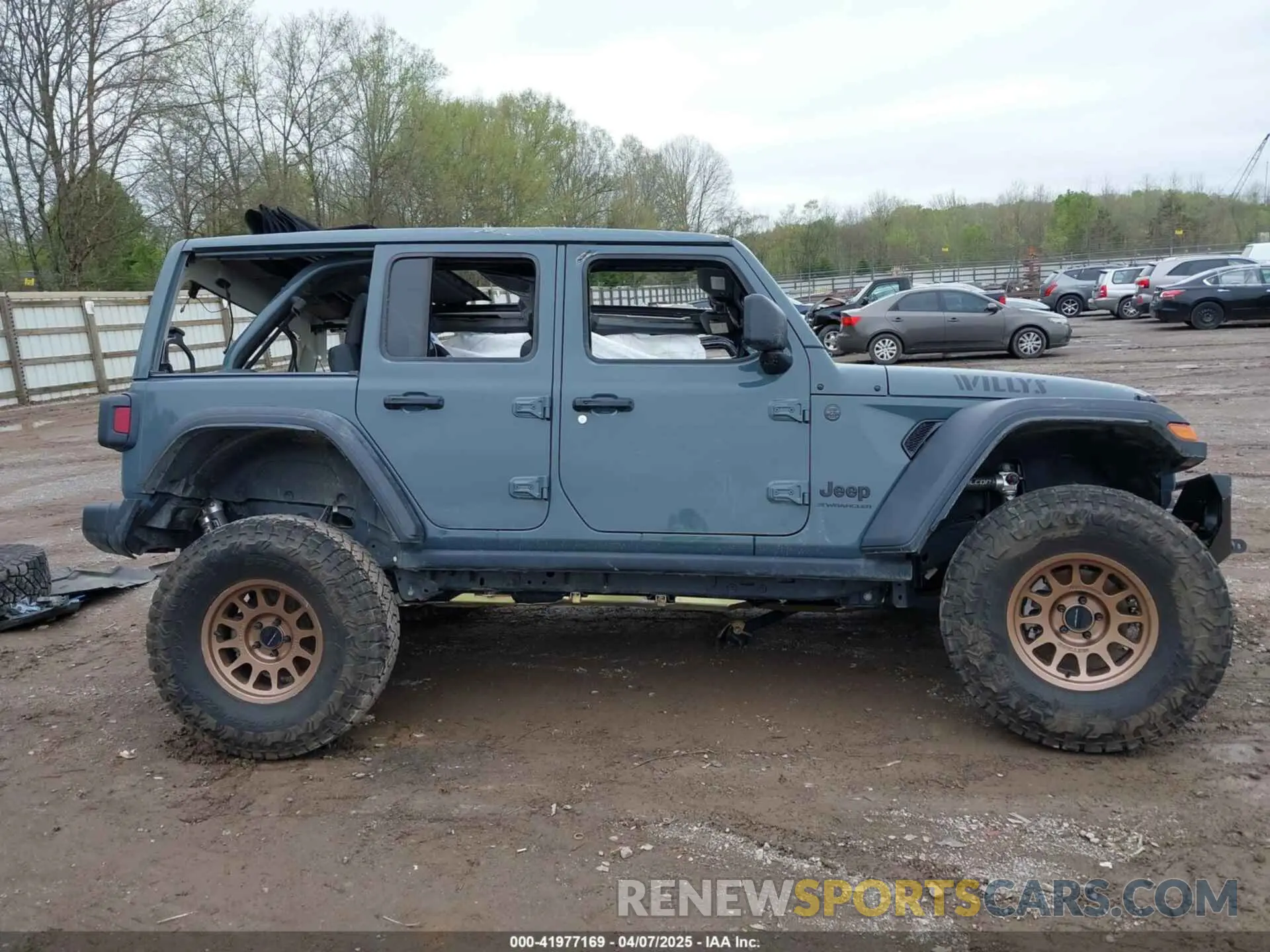 13 fotografías del automóvil dañado 1C4RJXDG7RW261575 JEEP WRANGLER 2024