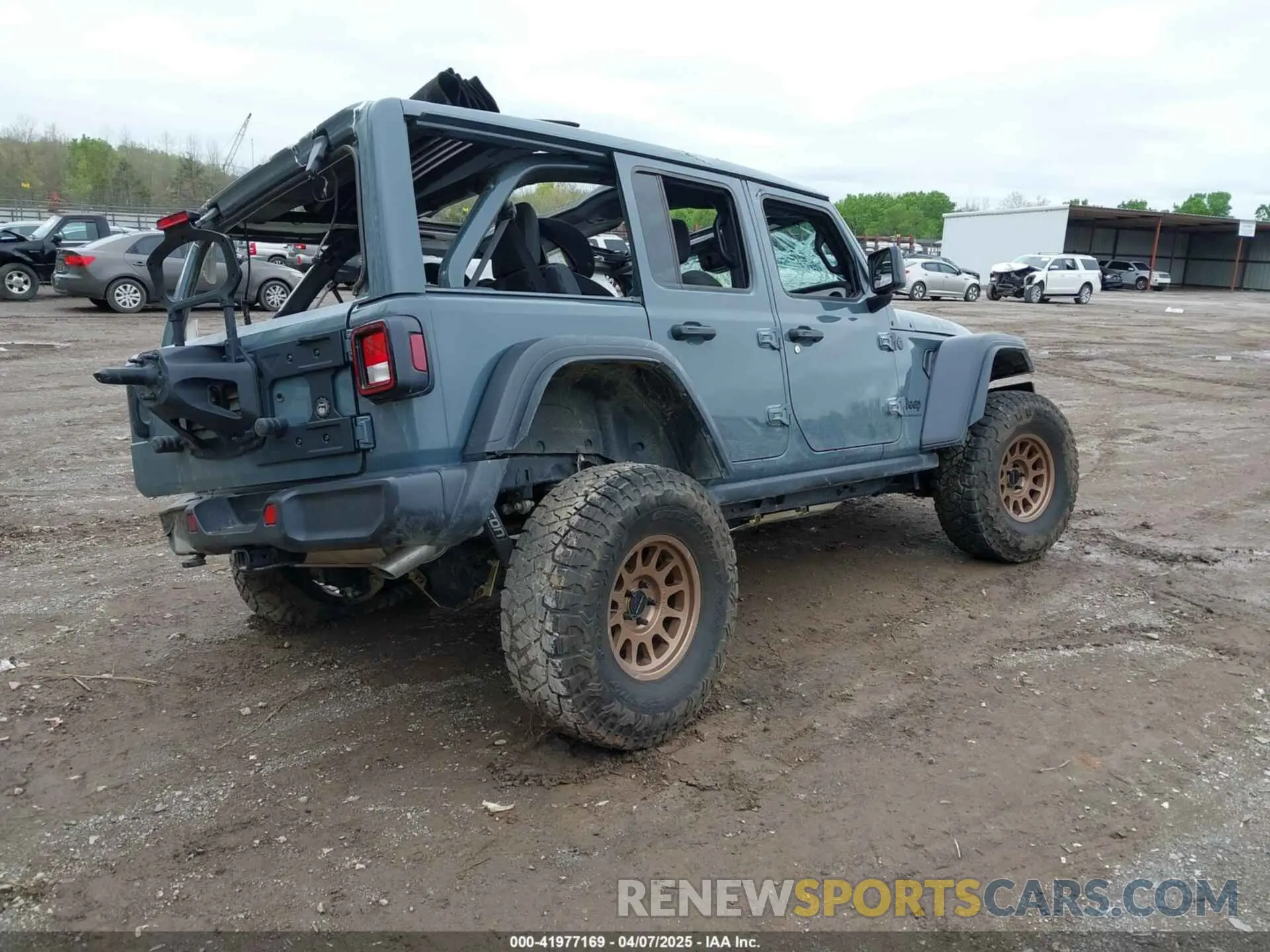 4 fotografías del automóvil dañado 1C4RJXDG7RW261575 JEEP WRANGLER 2024