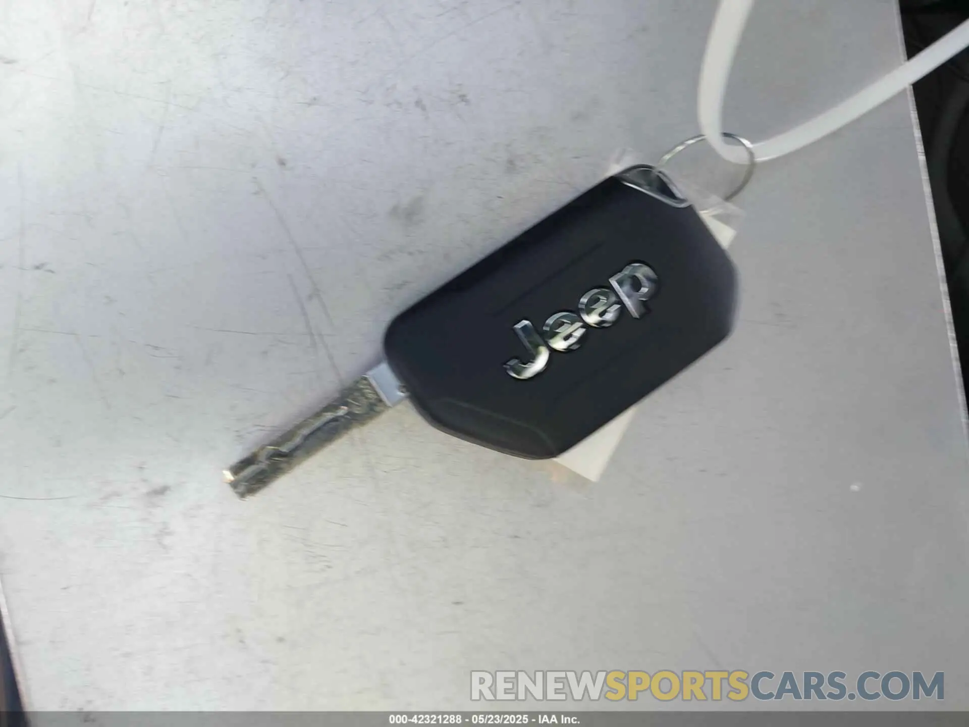11 fotografías del automóvil dañado 1C4RJXFG2RW177502 JEEP WRANGLER 2024