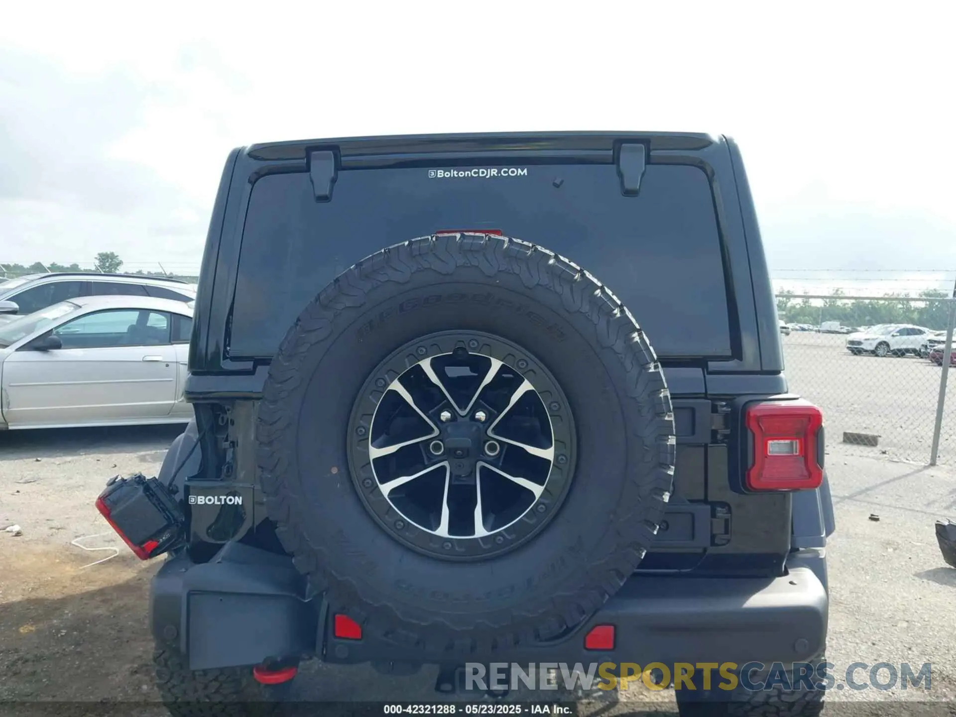 16 fotografías del automóvil dañado 1C4RJXFG2RW177502 JEEP WRANGLER 2024