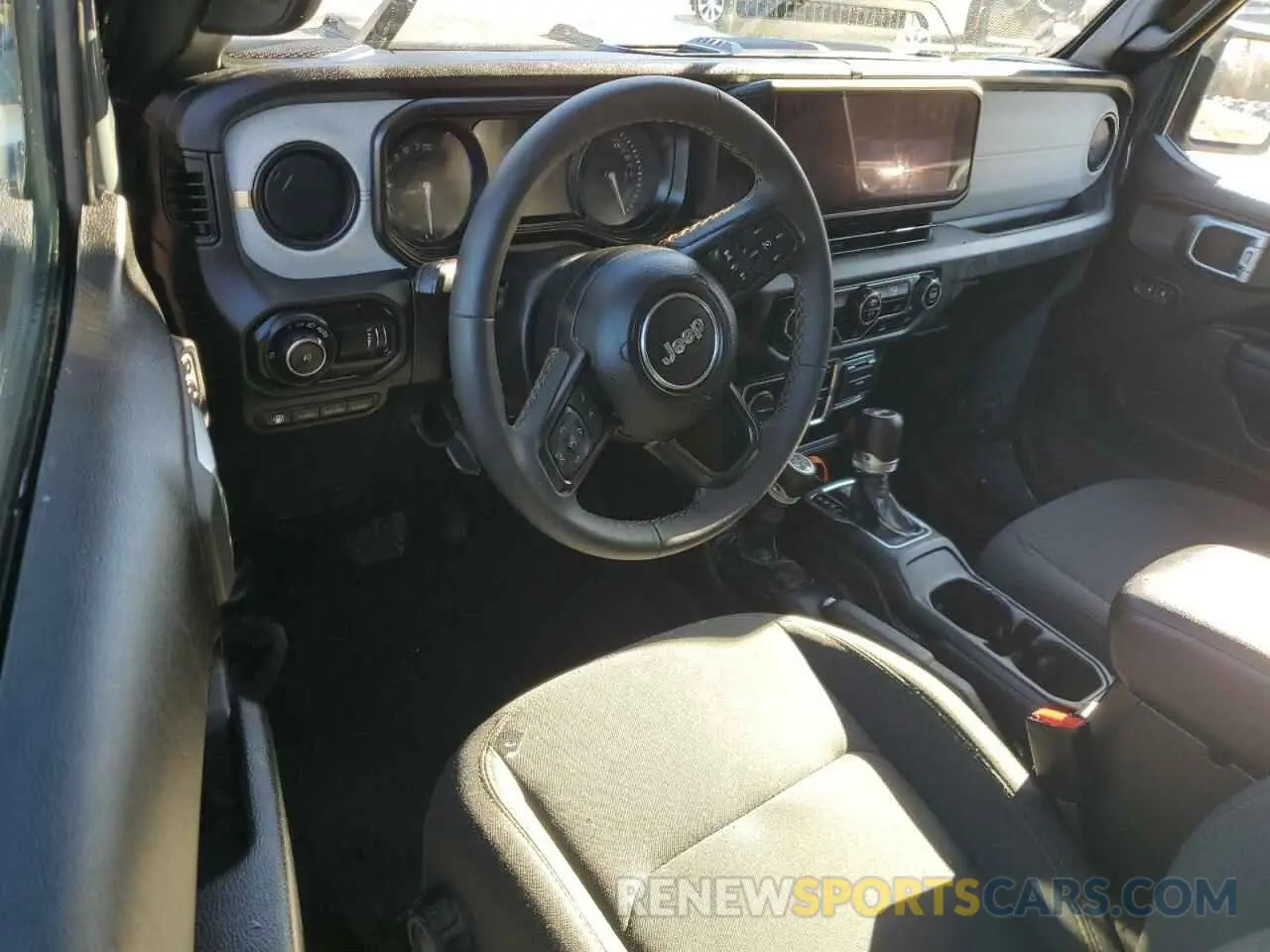 8 fotografías del automóvil dañado 1C4RJXN63RW225212 JEEP WRANGLER 2024