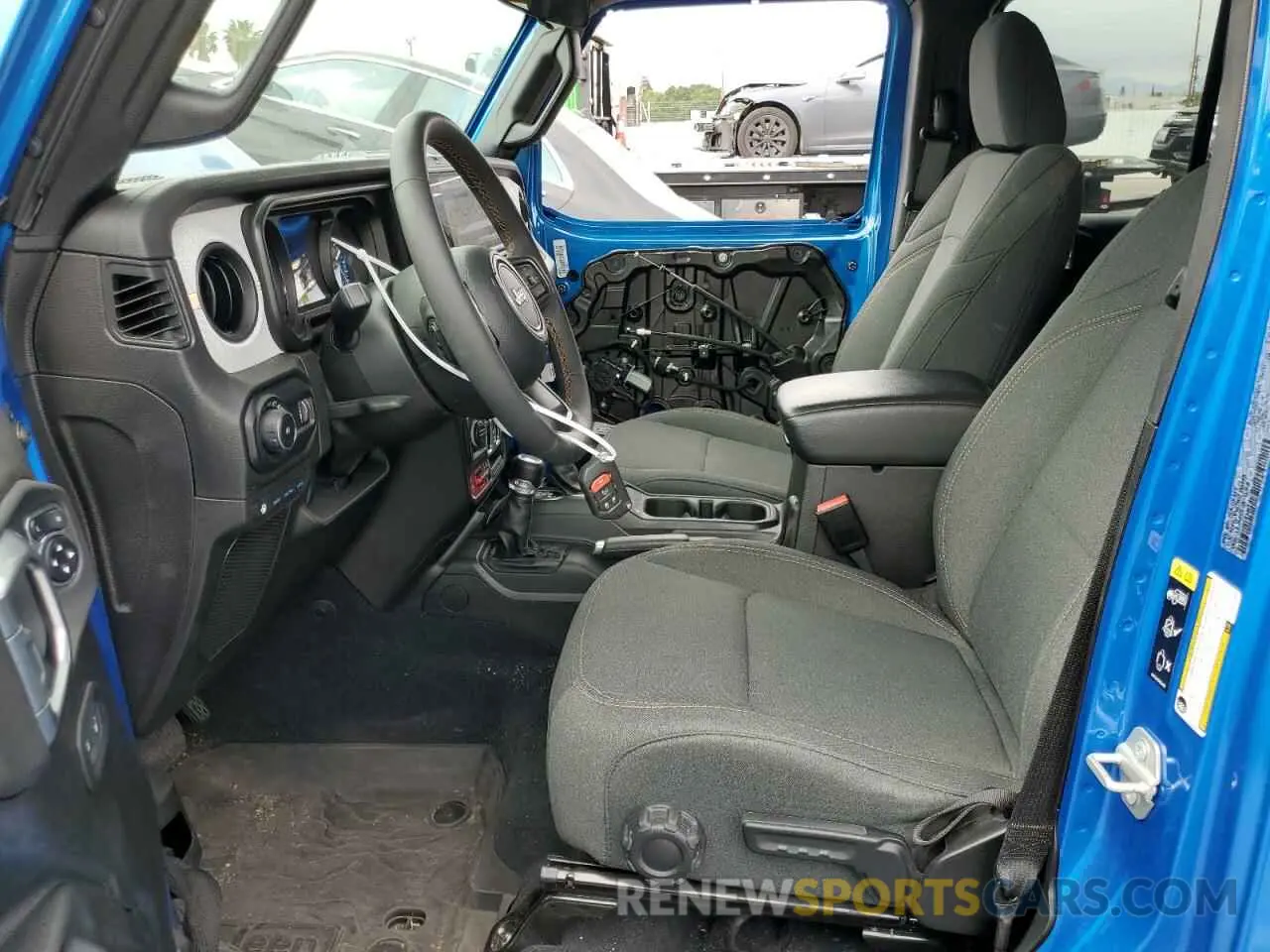 7 fotografías del automóvil dañado 1C4RJXN67RW145668 JEEP WRANGLER 2024