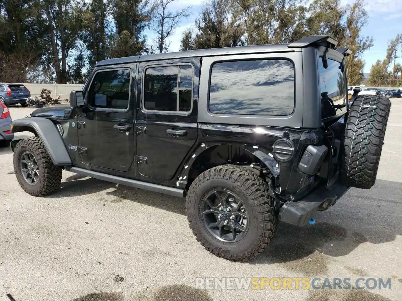 2 fotografías del automóvil dañado 1C4RJXN67RW217419 JEEP WRANGLER 2024