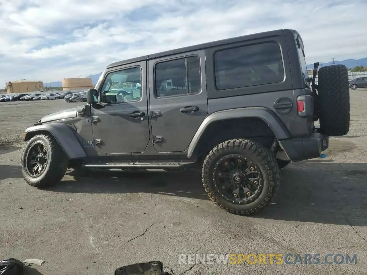 2 fotografías del automóvil dañado 1C4RJXN69RW147521 JEEP WRANGLER 2024