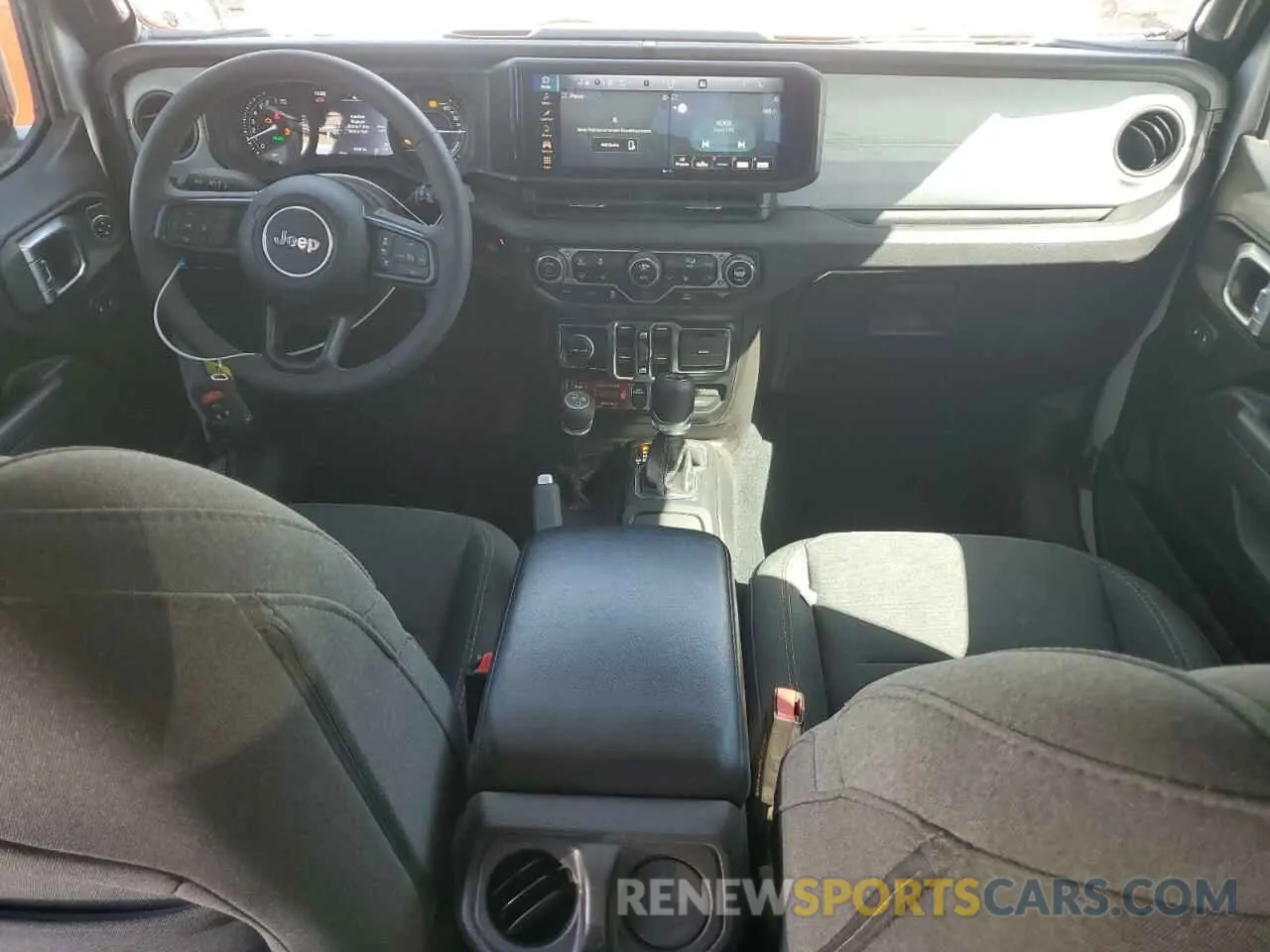 8 fotografías del automóvil dañado 1C4RJXN6XRW203949 JEEP WRANGLER 2024