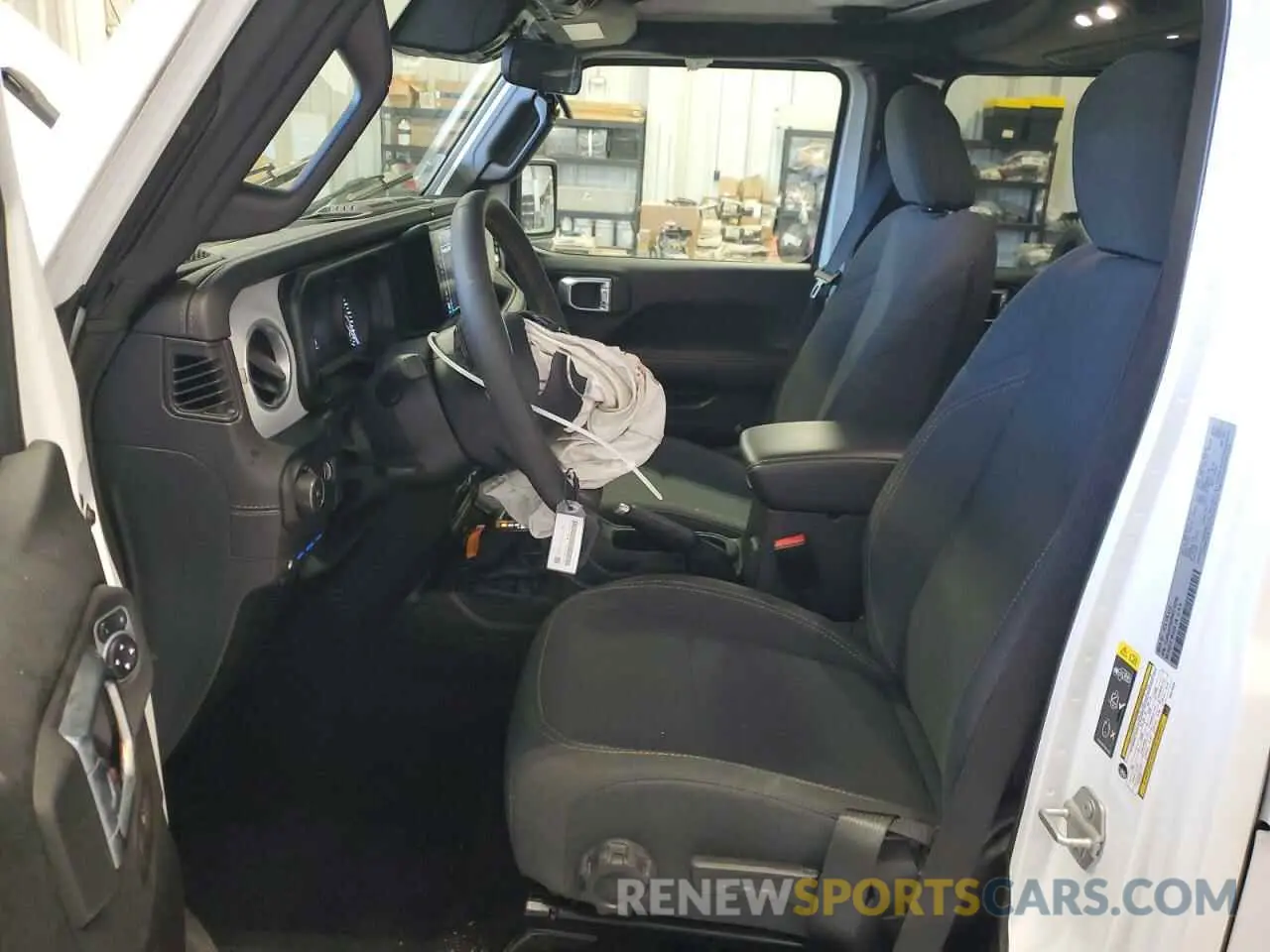 7 fotografías del automóvil dañado 1C4RJXP64RW270205 JEEP WRANGLER 2024