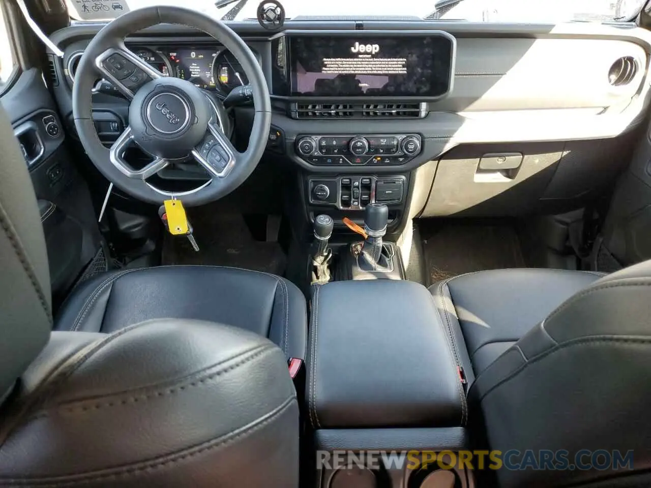 8 fotografías del automóvil dañado 1C4RJXP69RW317292 JEEP WRANGLER 2024