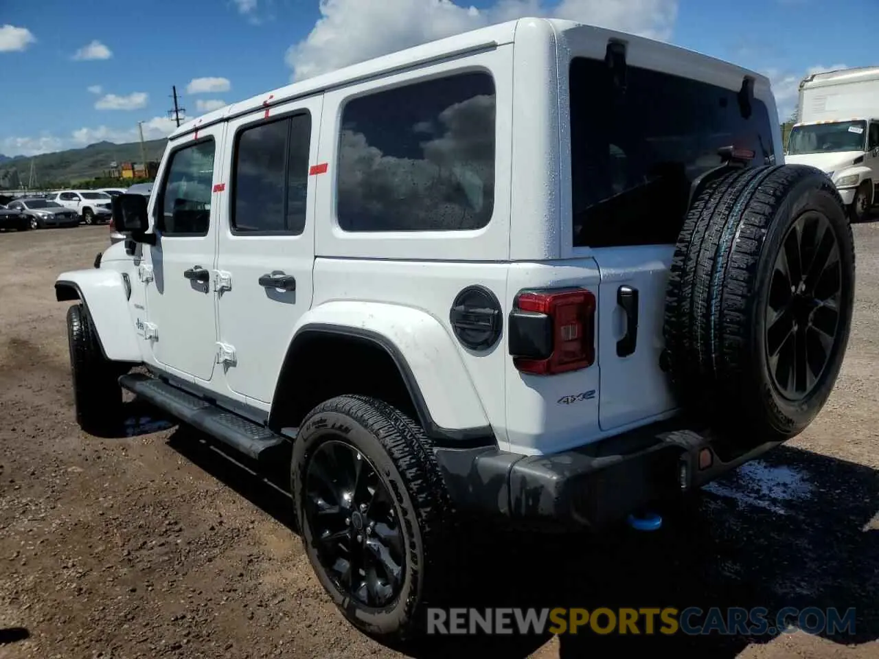2 fotografías del automóvil dañado 1C4RJXP6XRW294430 JEEP WRANGLER 2024
