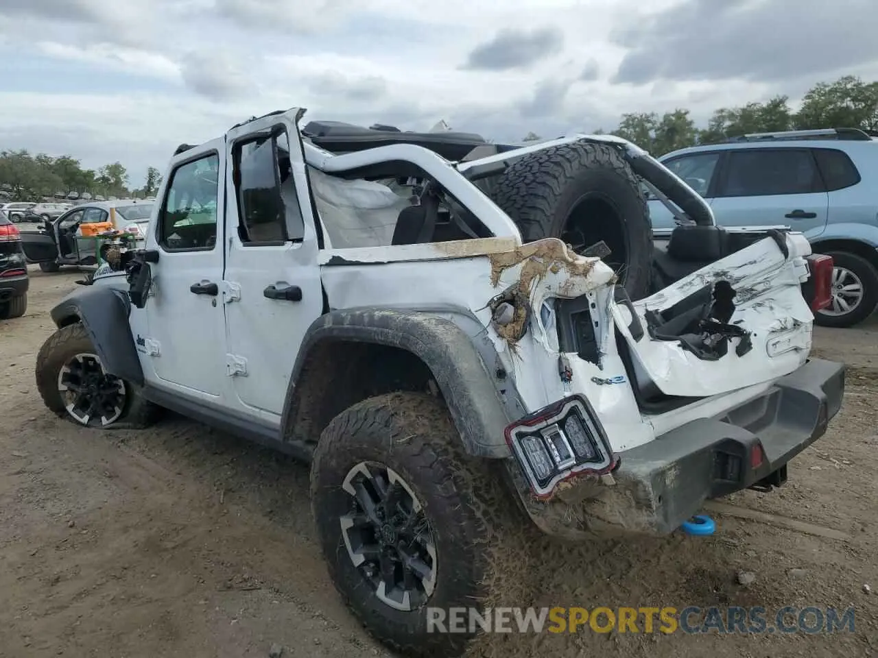 2 fotografías del automóvil dañado 1C4RJXR67RW171200 JEEP WRANGLER 2024
