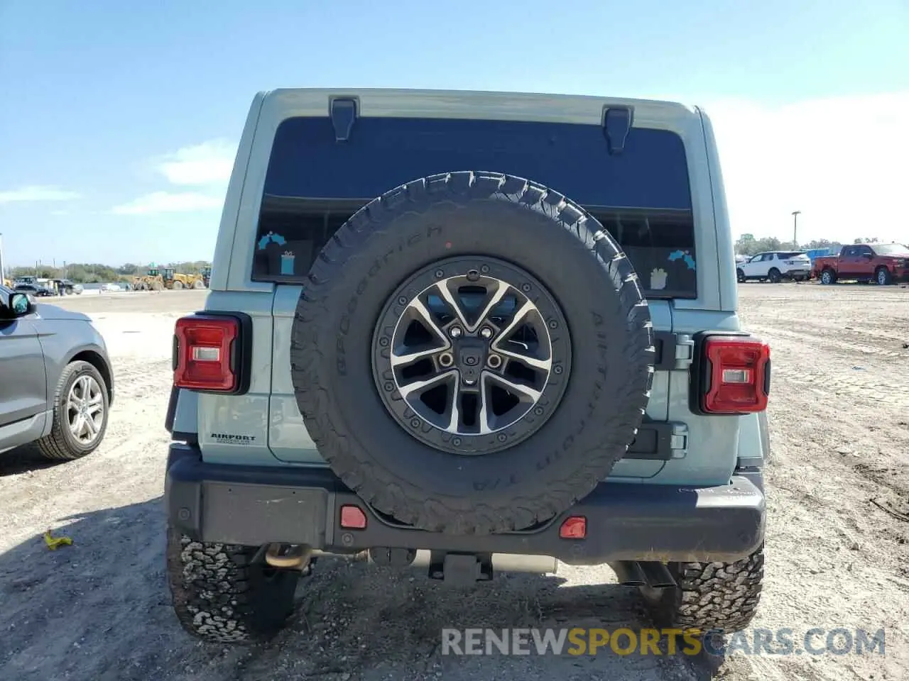 6 fotografías del automóvil dañado 1C4RJXSJ0RW290589 JEEP WRANGLER 2024