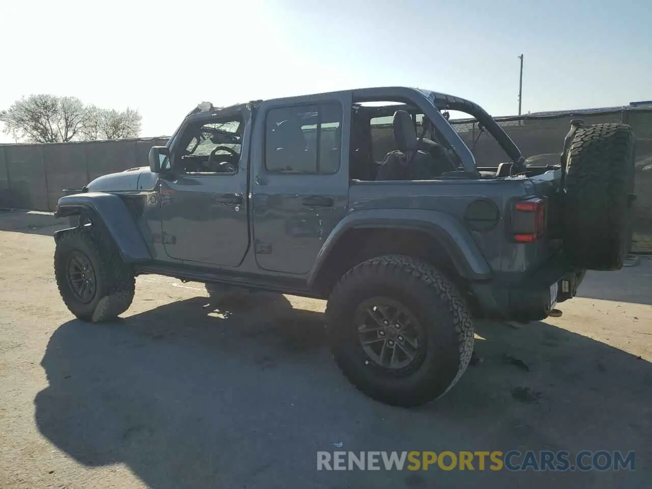 2 fotografías del automóvil dañado 1C4RJXSJ1RW304189 JEEP WRANGLER 2024