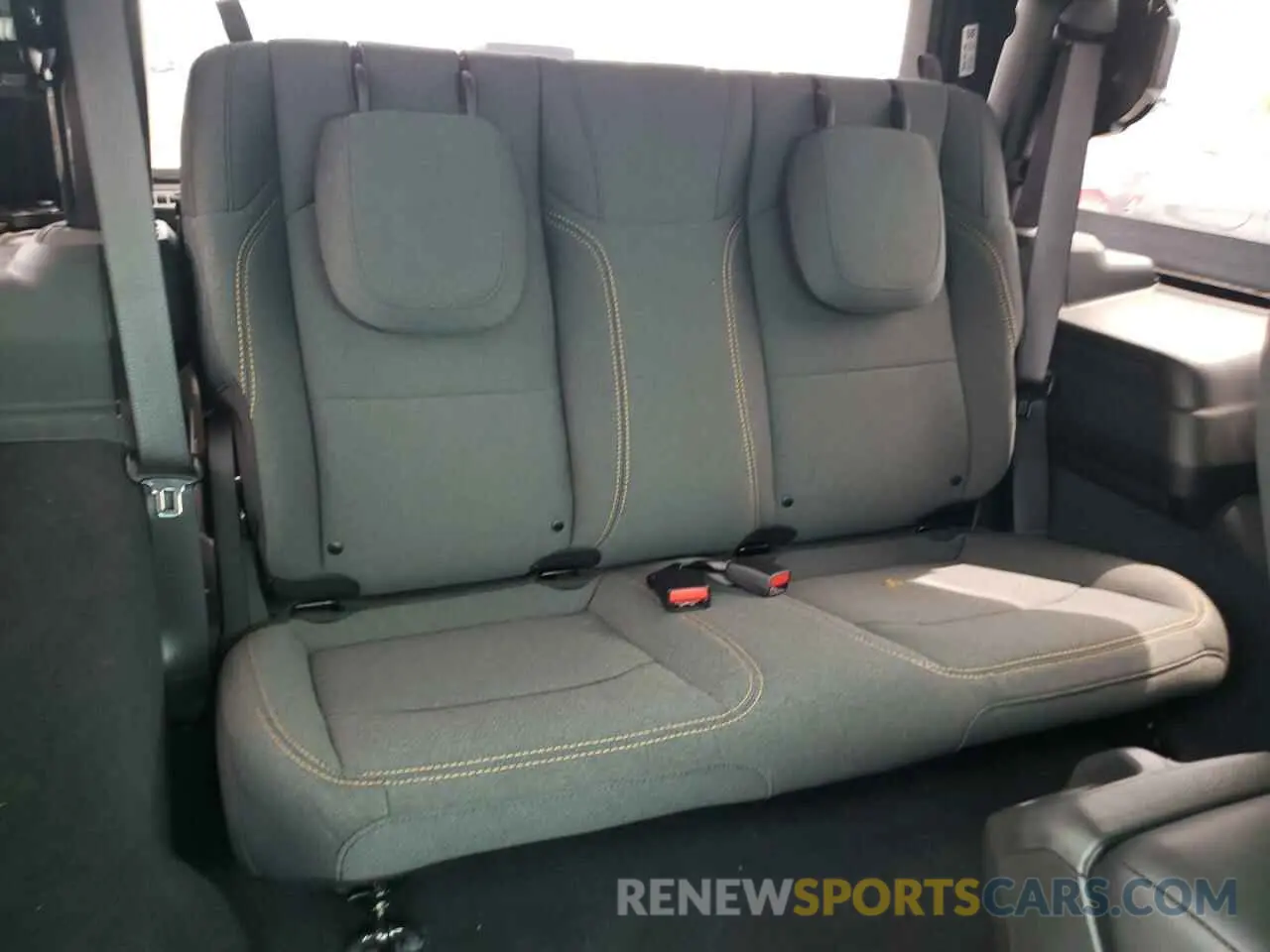 10 fotografías del automóvil dañado 1C4PJXAG3SW519141 JEEP WRANGLER 2025