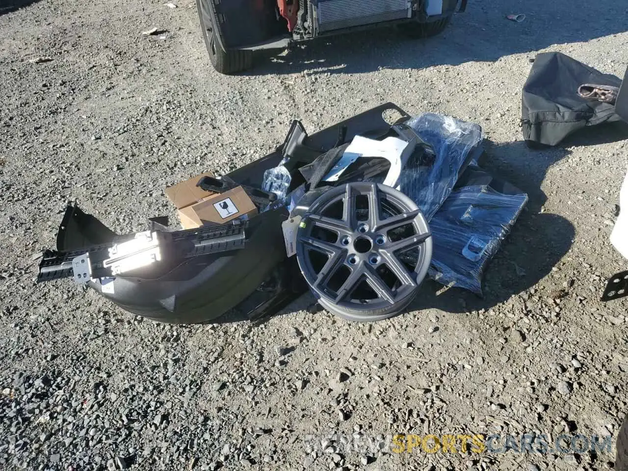 13 fotografías del automóvil dañado 1C4PJXAN3SW515427 JEEP WRANGLER 2025
