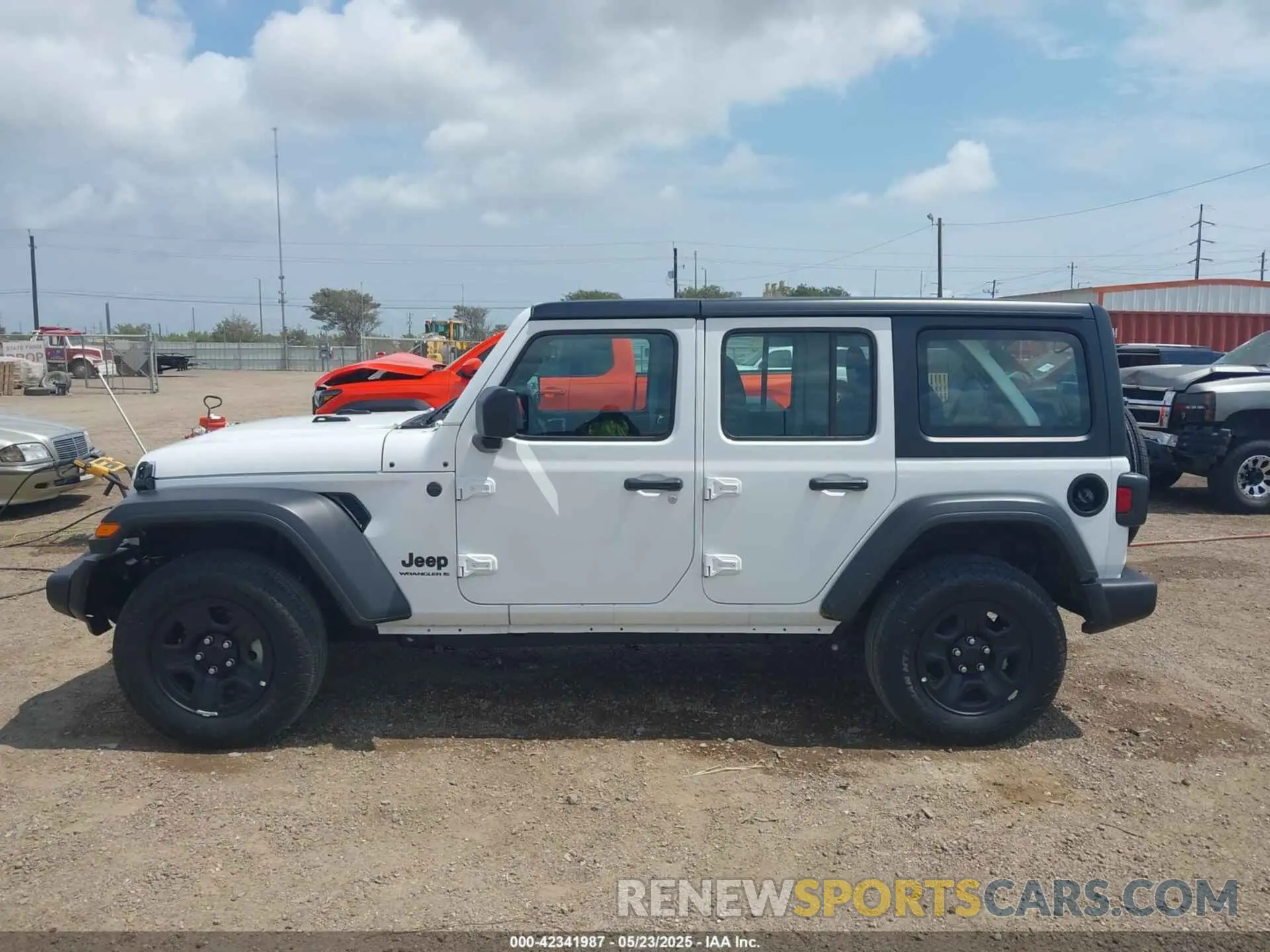 14 fotografías del automóvil dañado 1C4PJXDG7SW546578 JEEP WRANGLER 2025