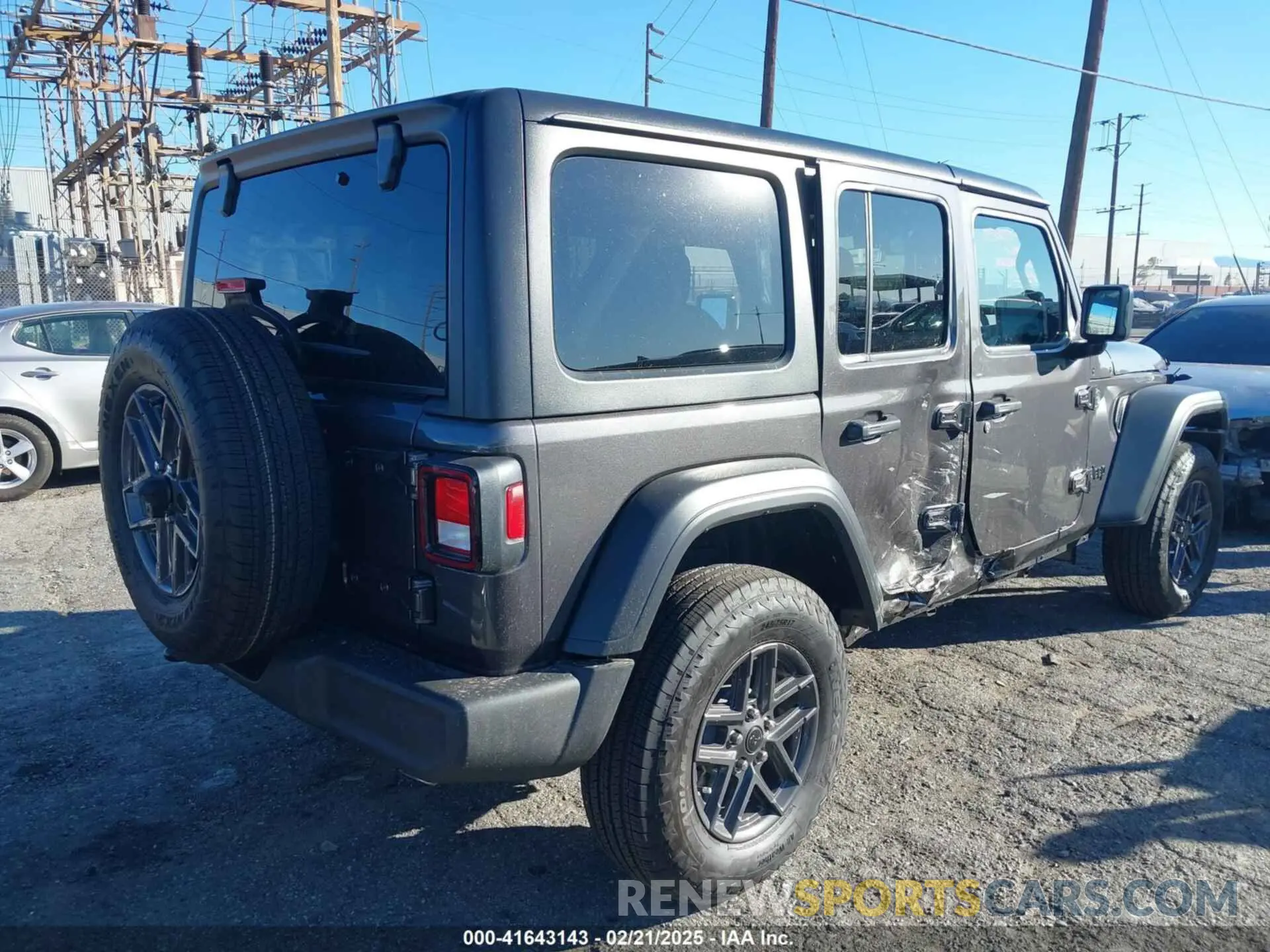 4 fotografías del automóvil dañado 1C4PJXDN7SW517144 JEEP WRANGLER 2025