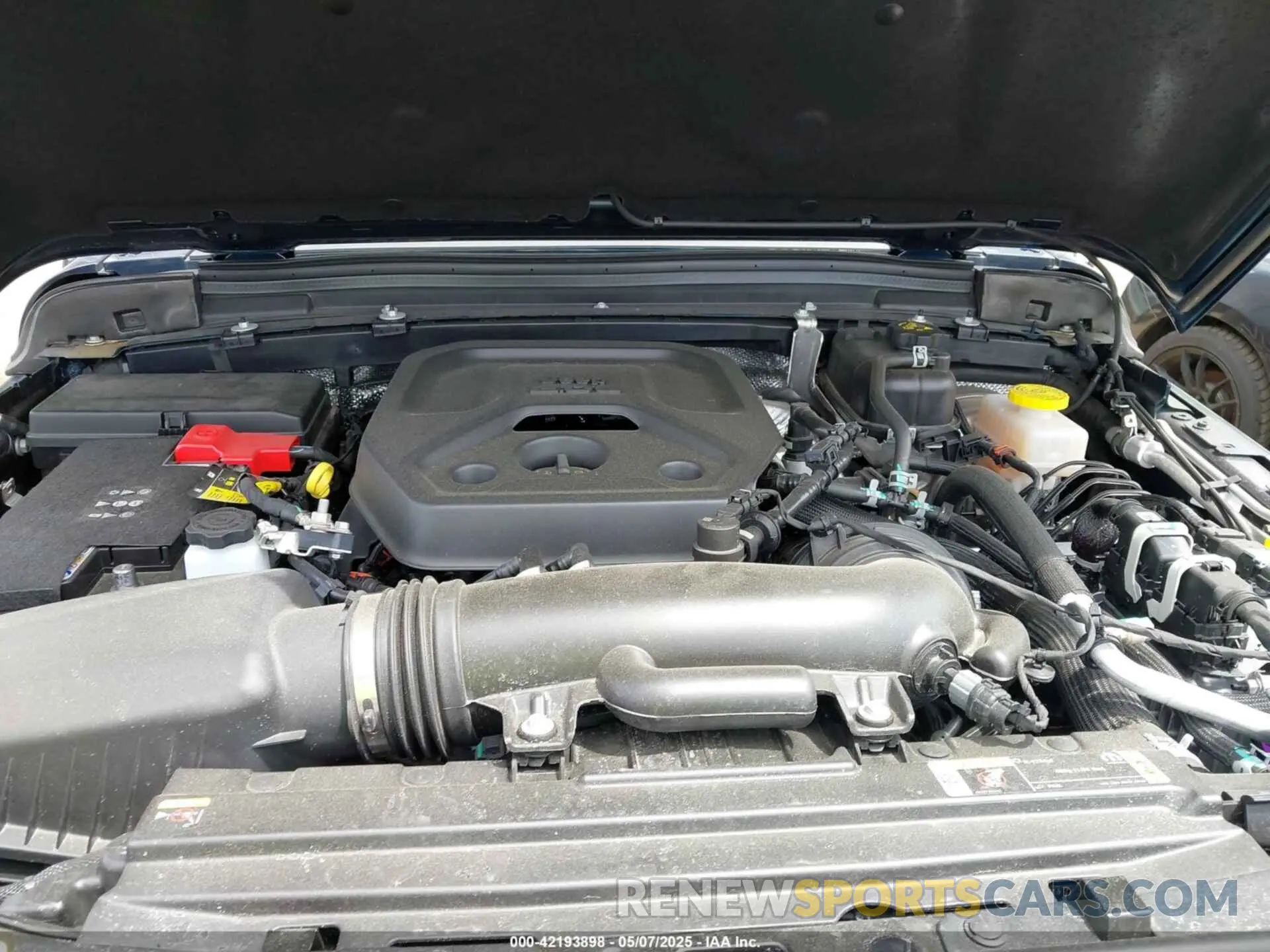 10 fotografías del automóvil dañado 1C4PJXEN0SW526234 JEEP WRANGLER 2025